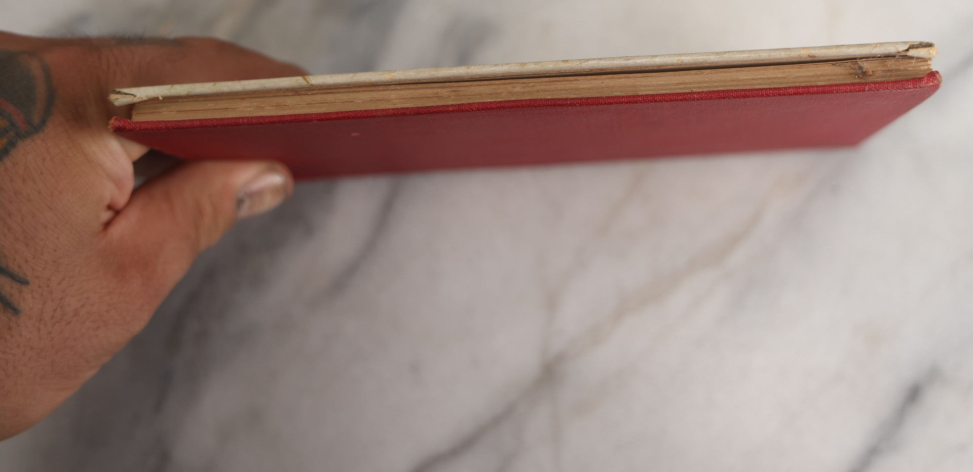 Lot 161 - "The Man Without A Country" Antique Book By Edward Everett Hale, Character And Wisdom Series, Decorative Red Cloth Spine With Gilt Floral Design And Pictorial Cover, H.M. Caldwell Co., Publishers, New York And Boston, Circa 1900