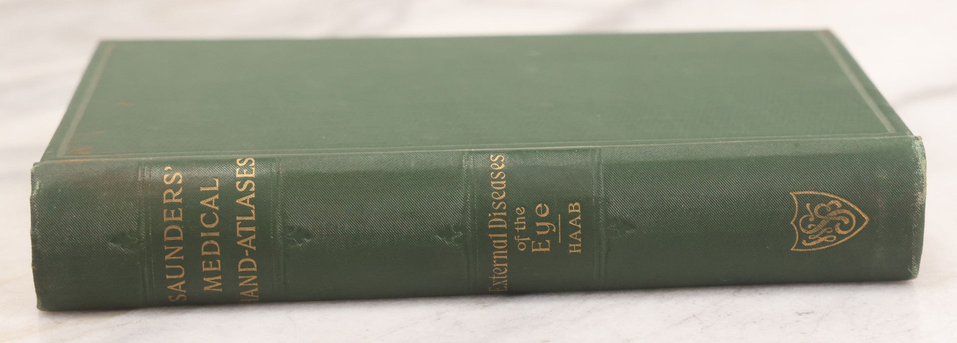 Lot 049 - "Atlas Of The External Diseases Of The Eye Including [...] Pathology And Treatment" Antique Medical Book By Prof. Dr. O. Haab, Translated From German, Illustrated With 76 Plates & 6 Engravings, Published By W.B. Saunders, Philadelphia, 1899