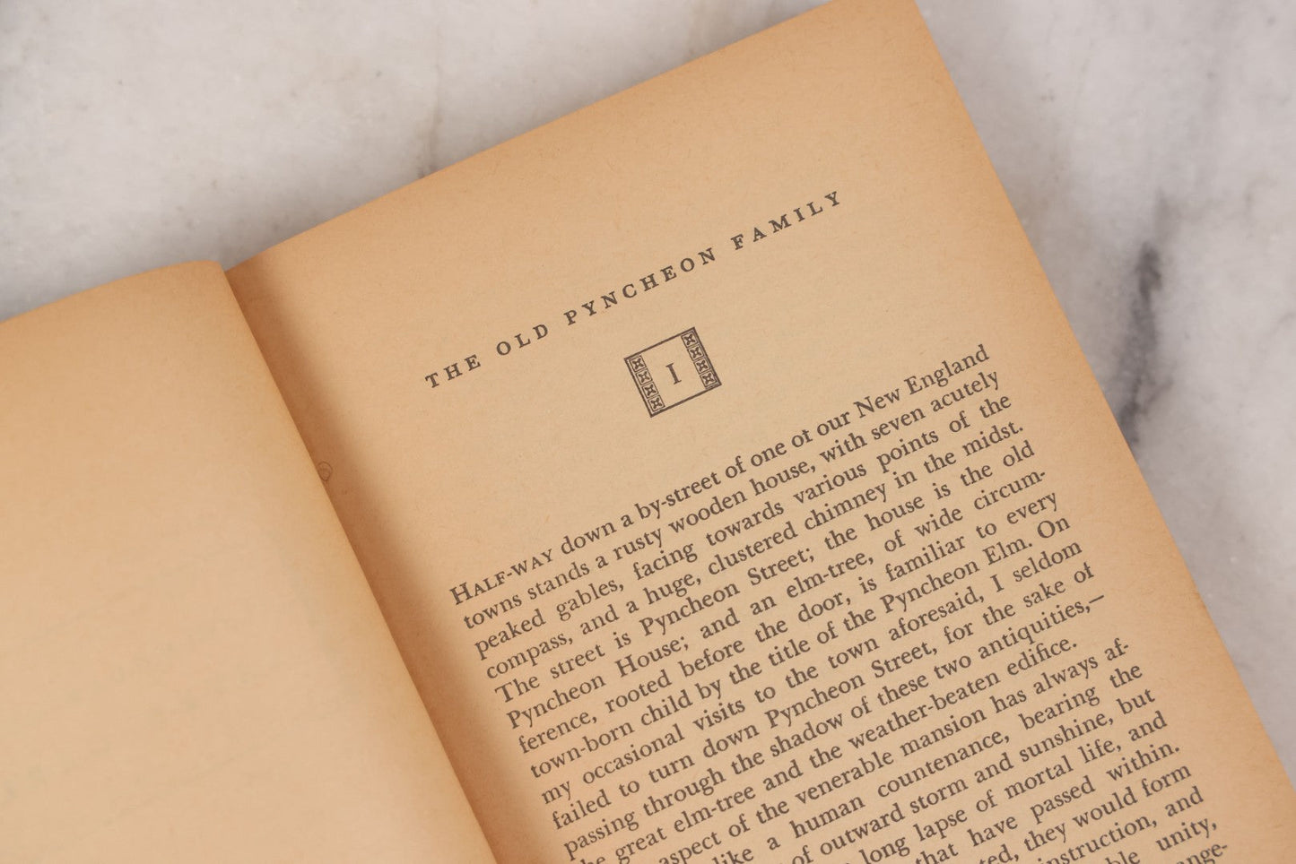Lot 123 - "The House Of The Seven Gables" Vintage Book By Nathaniel Hawthorne, Based On House In Salem, Massachusetts, Pocket Library Edition, Published By Pocket Books Inc., New York, 7th Printing April 1958