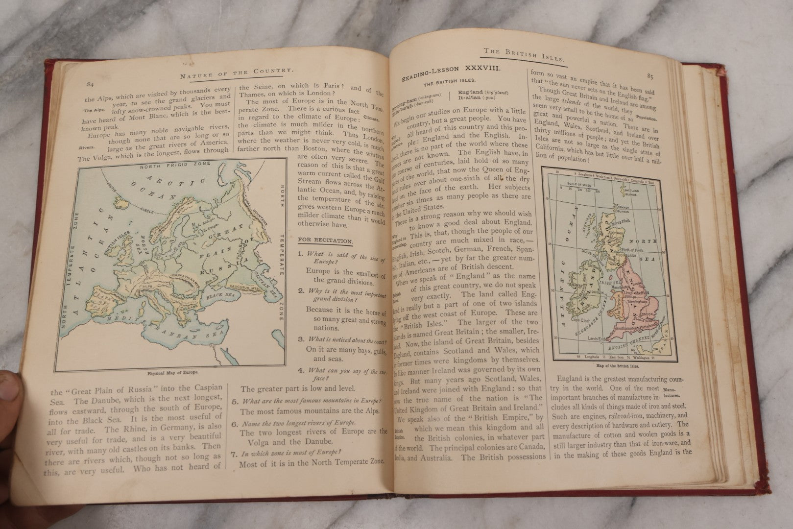 Lot 130 - "Introductory Geography In Readings And Recitations" Antique Book By William Swinton, With Many Illustrations Of World Cultures, Science And Maps, Published By American Book Company, New York, Cincinnati & Chicago, 1882