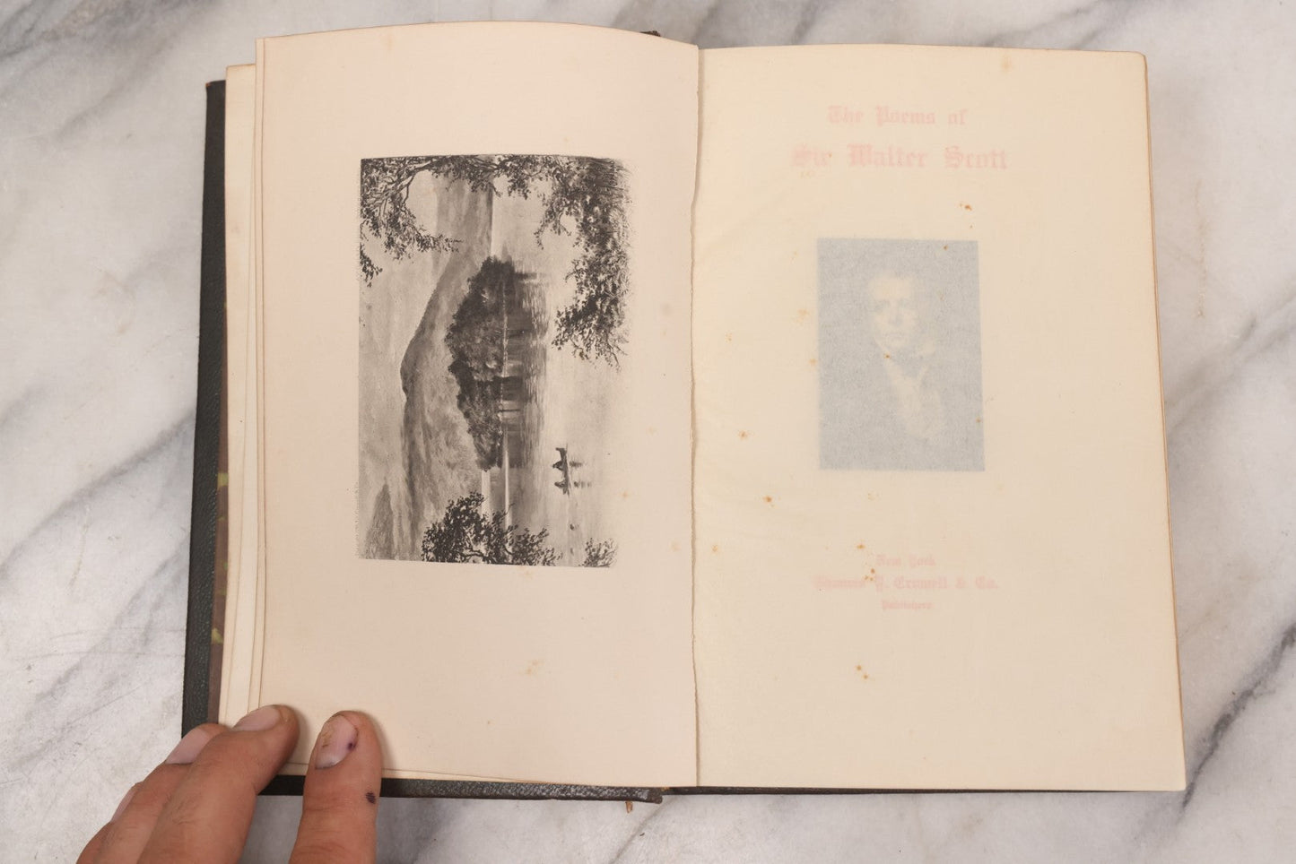 Lot 135 - "The Complete Poetical Works Of Sir Walter Scott" Antique Illustrated Book, Fine Binding, Painted Leather Cover With Gold Text And Details, Gold Fore-Edge, Christmas 1909 Inscription, Published By Thomas Y. Crowell & Co., New York, 1894