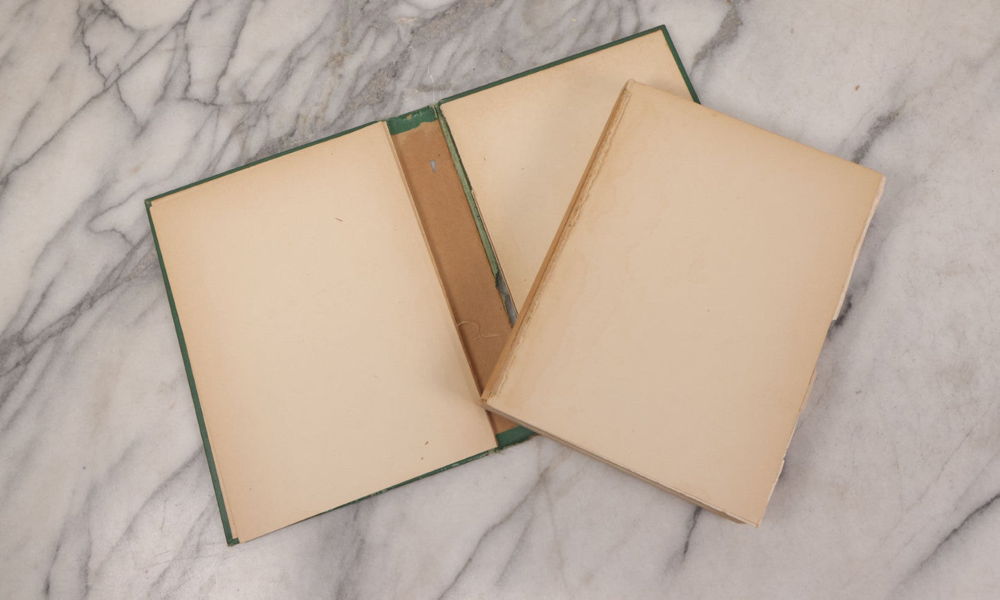 Lot 139 - "Stories Of The Stone Age; A Boy's Life In 16,000 B.C." Antique Illustrated Book By Edward Colton Fellowes, Published By Small, Maynard & Company, Cambridge, Mass, 1925