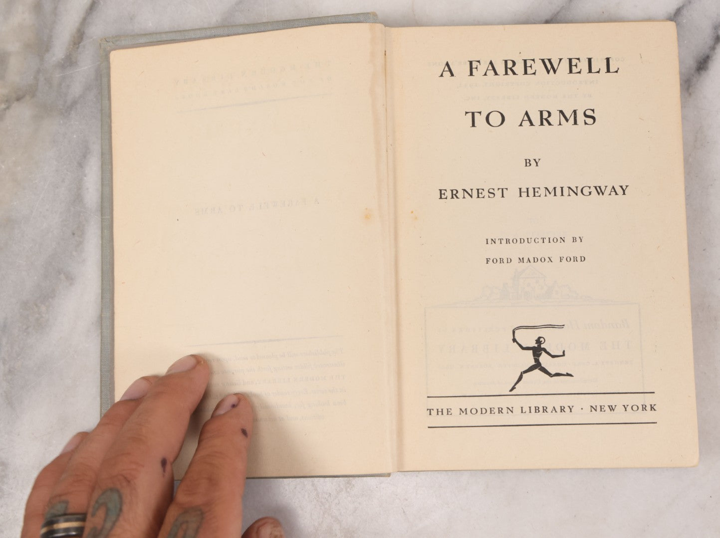 Lot 142 - "A Farewell To Arms" Vintage Book By Ernest Hemingway, The Modern Library, New York, Copyright 1929 (Scribner's), Introduction Copyright 1932 By The Modern Library