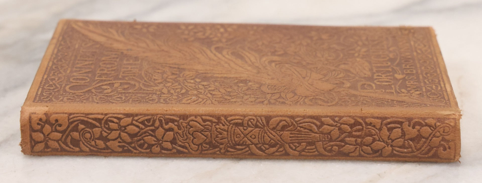 Lot 146 - "Sonnets From The Portuguese And Other Poems" By Elizabeth Barrett Browning And "One Word More And Other Poems" By Robert Browning, Two Works In One Antique Miniature Book, Published By The Century Co., New York, 1905