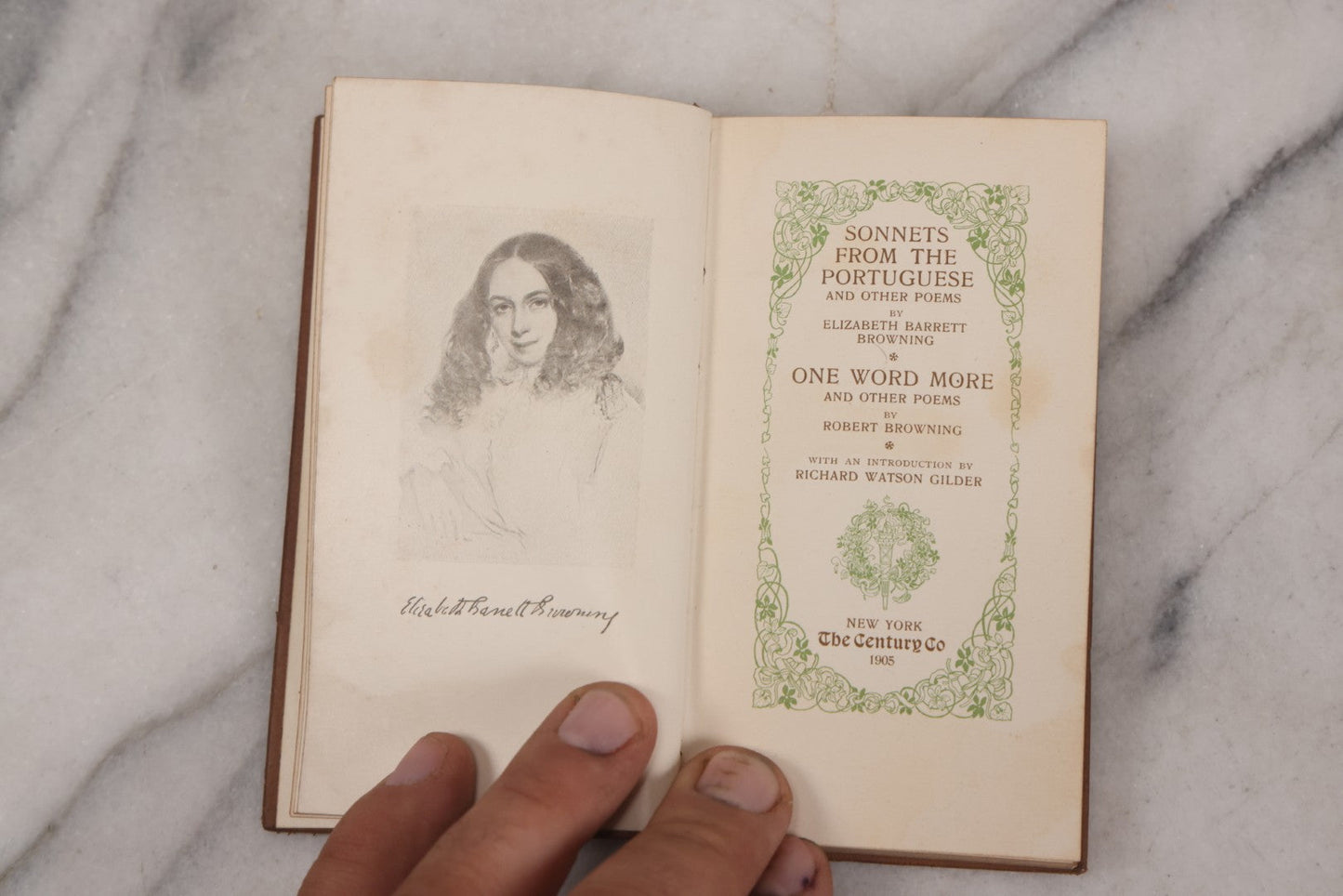 Lot 146 - "Sonnets From The Portuguese And Other Poems" By Elizabeth Barrett Browning And "One Word More And Other Poems" By Robert Browning, Two Works In One Antique Miniature Book, Published By The Century Co., New York, 1905