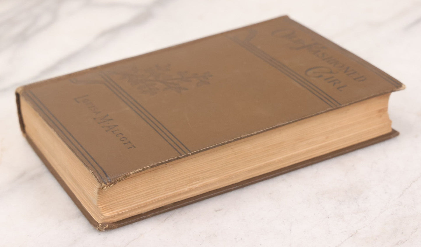 Lot 150 - "An Old-Fashioned Girl" Antique Novel Book By Louisa May Alcott, Illustrated, Published By Little, Brown, And Company, Boston, 1902