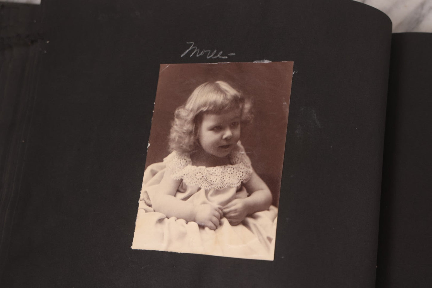 Lot 095 - Antique Family Photo Album With 25+ Portrait And Snapshot Photographs, Mostly Of Children, Including New York Sightseeing Trolley Photo, And Several Additional Loose Snapshot Photos