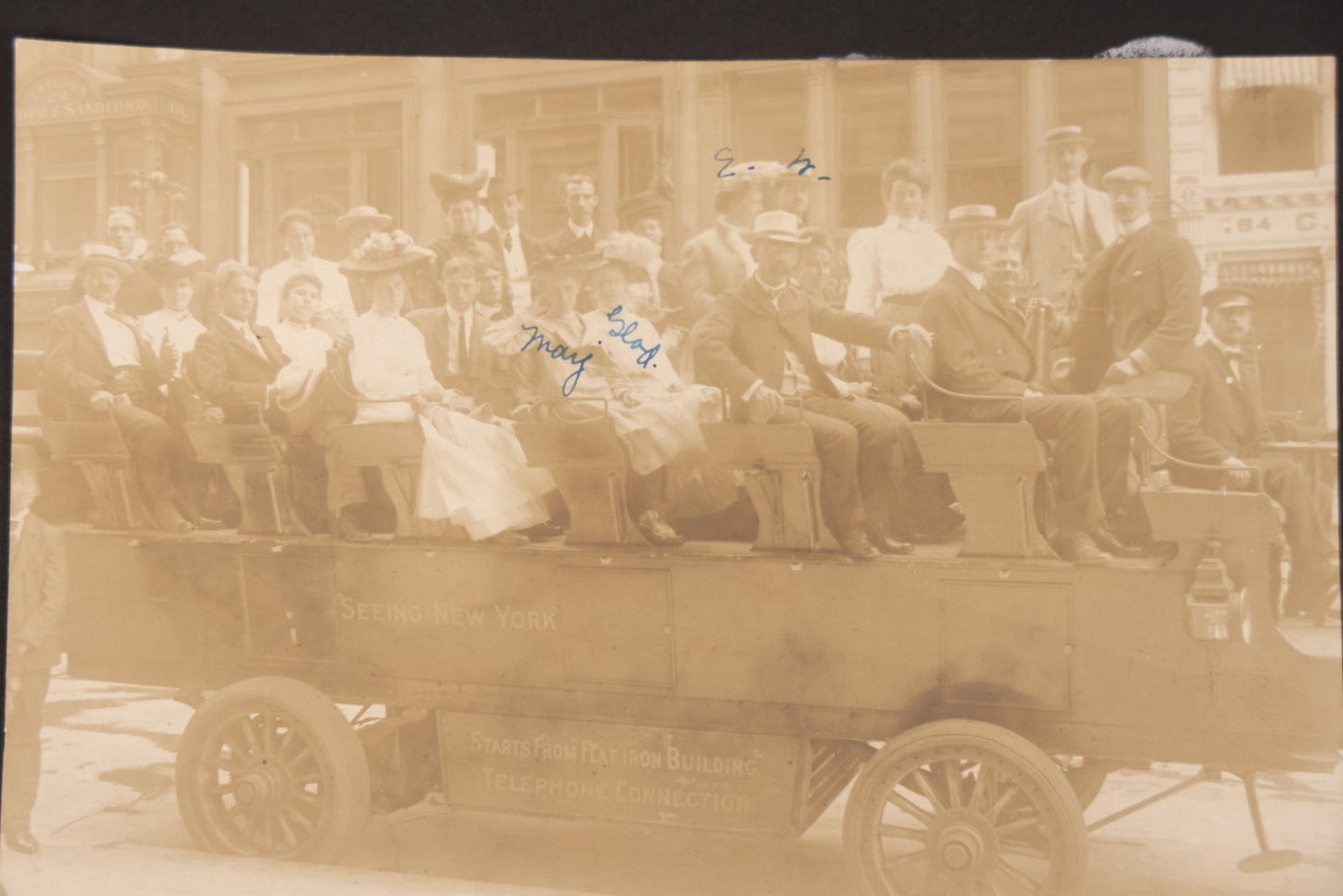 Lot 095 - Antique Family Photo Album With 25+ Portrait And Snapshot Photographs, Mostly Of Children, Including New York Sightseeing Trolley Photo, And Several Additional Loose Snapshot Photos