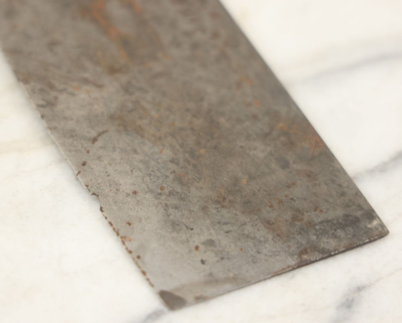 Lot 084 - Antique Butcher's Knife Meat Cleaver With Turned Wooden Handle And Brass Collar, Unmarked, Note Chipped And Worn Blade