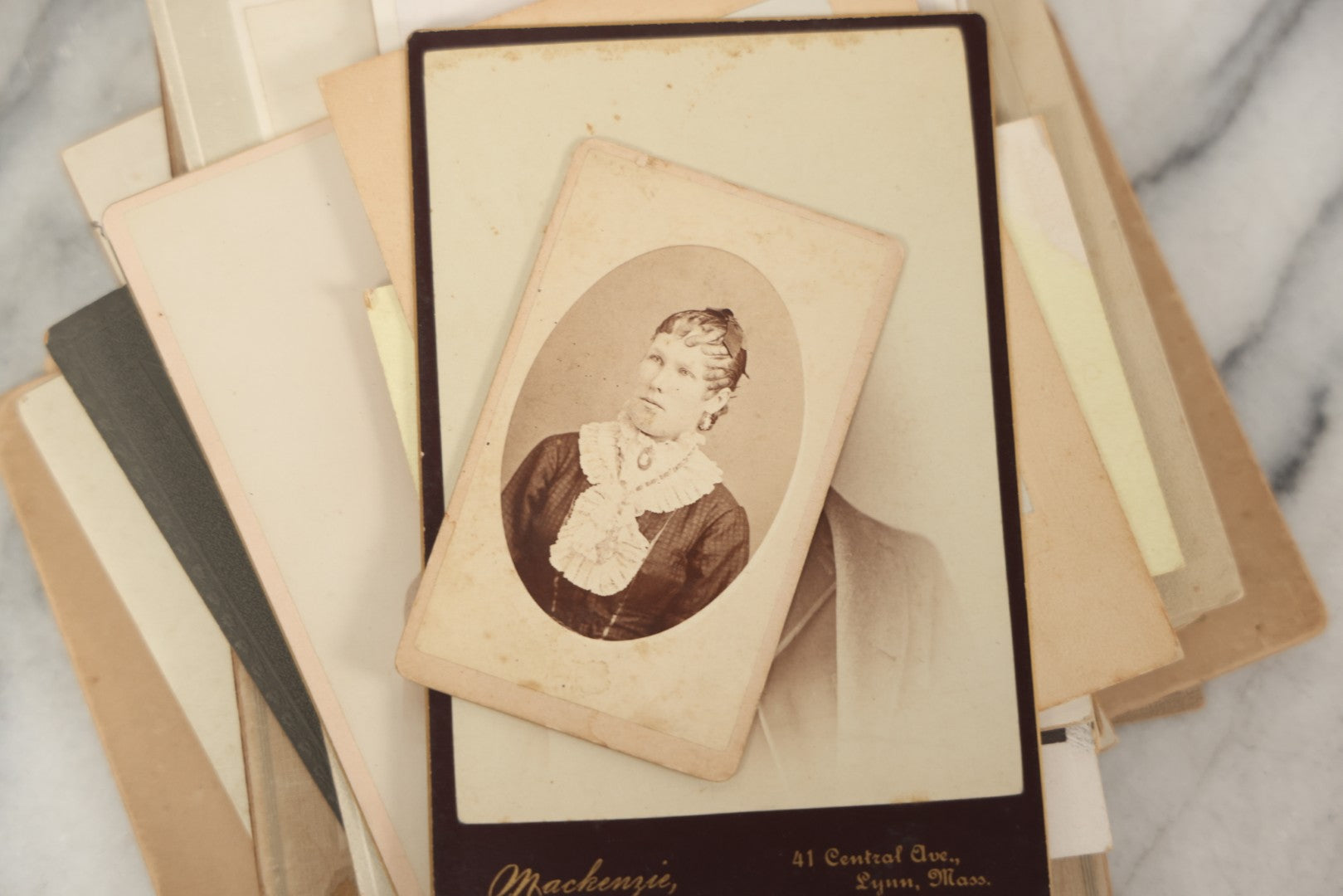 Lot 095 - Grouping Of 22 Antique Cabinet Card And Boarded Photographs, Mostly Portraits Of Men, Women, And Children, Including Two Views Of Houses