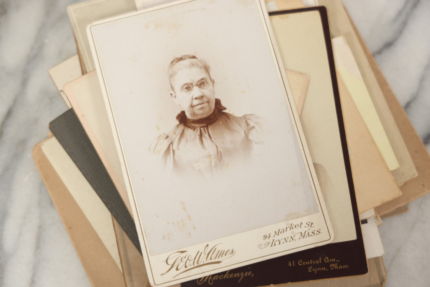 Lot 095 - Grouping Of 22 Antique Cabinet Card And Boarded Photographs, Mostly Portraits Of Men, Women, And Children, Including Two Views Of Houses