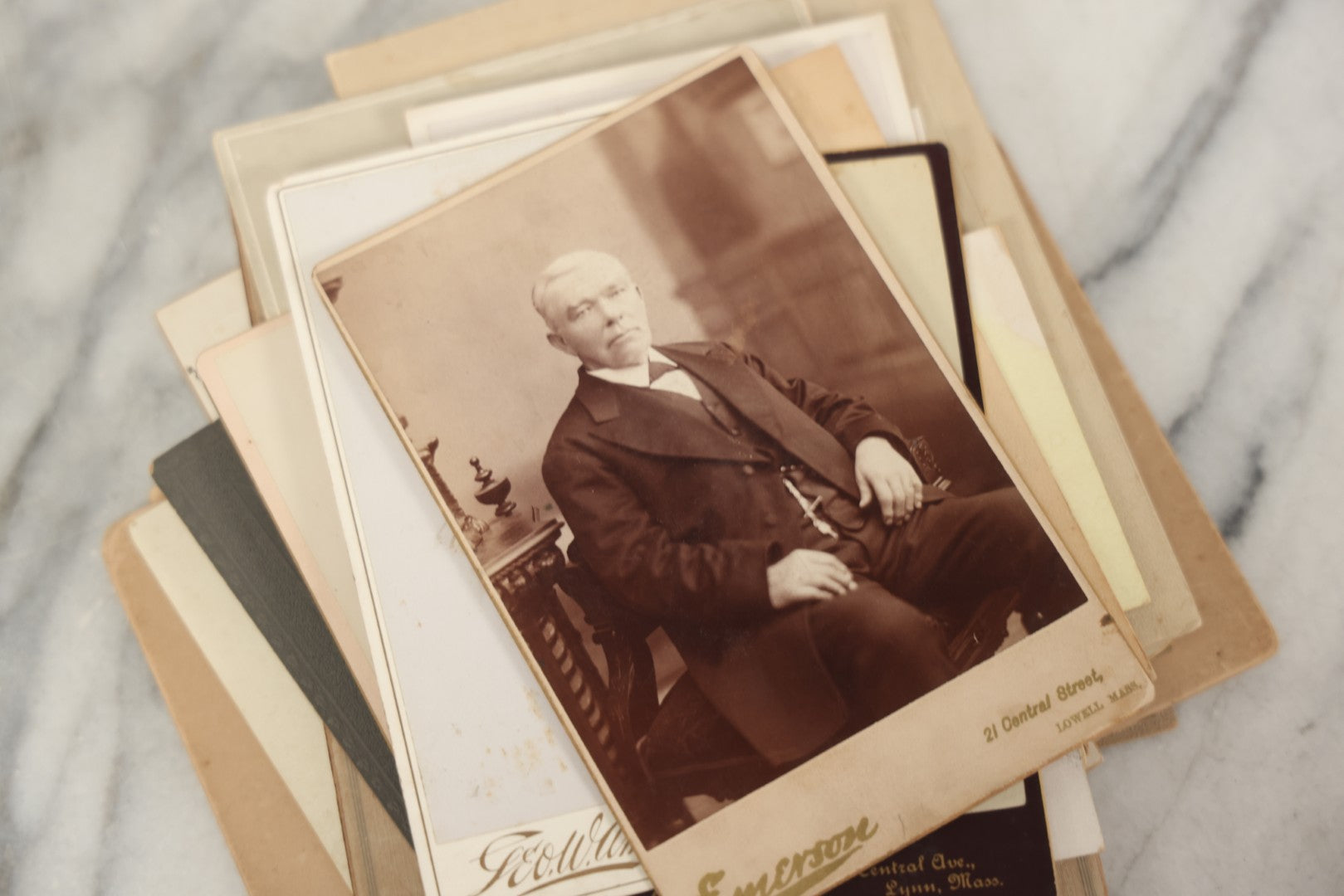 Lot 095 - Grouping Of 22 Antique Cabinet Card And Boarded Photographs, Mostly Portraits Of Men, Women, And Children, Including Two Views Of Houses