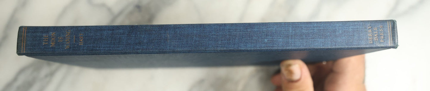 Lot 133 - "The Moon Is Waning" Vintage Limited Edition Book By Scott Hart (Numbered 101 Of 950), Illustrated By Edwin Megargee, With Gilt Illustrated Dog And Waning Moon On Cover, Published By The Derrydale Press, New York, 1939 