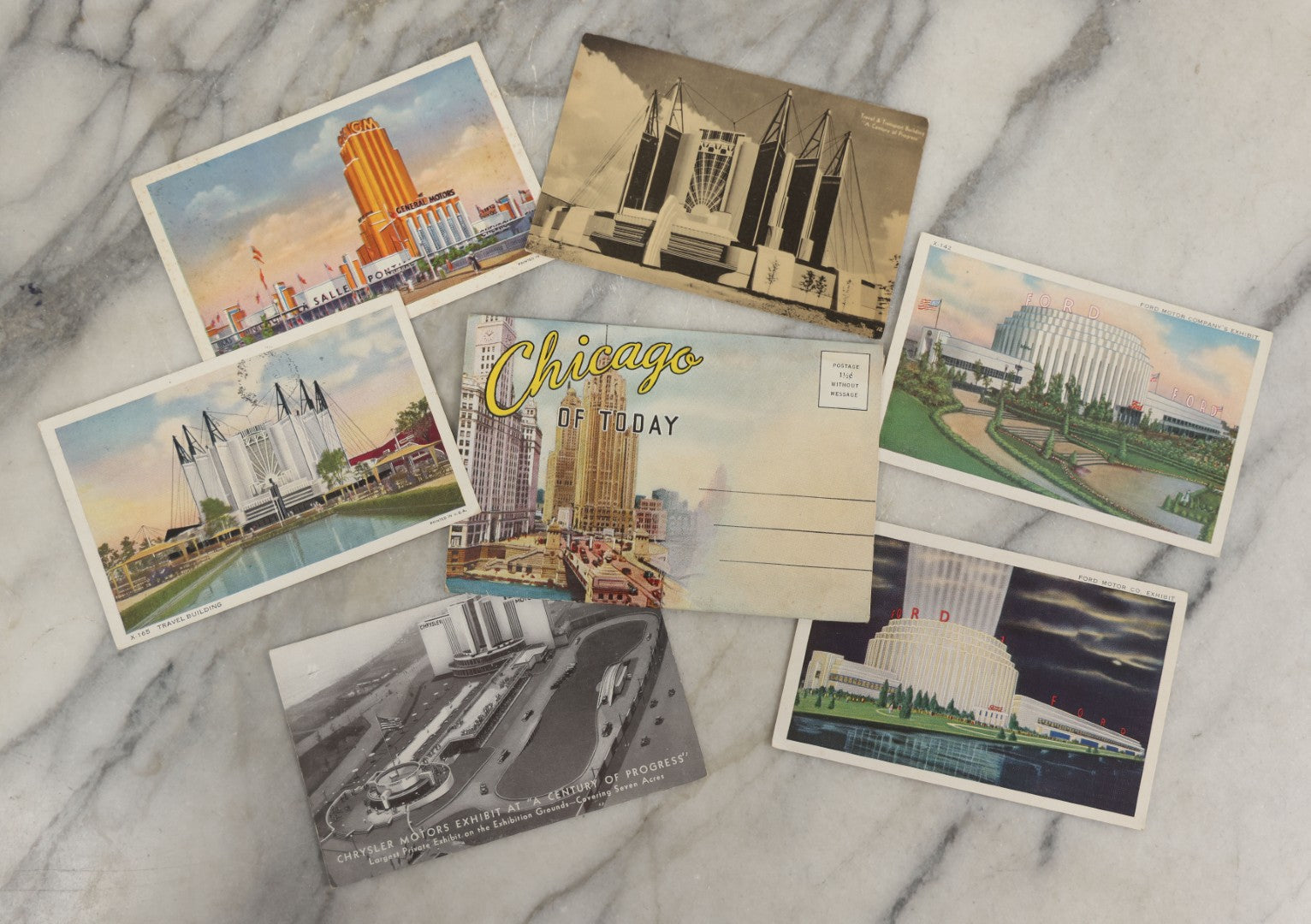Lot 162 - Grouping Of Vintage Chicago Themed Postcards, Including Six Single Postcards And "Chicago Of Today" Souvenir Folder