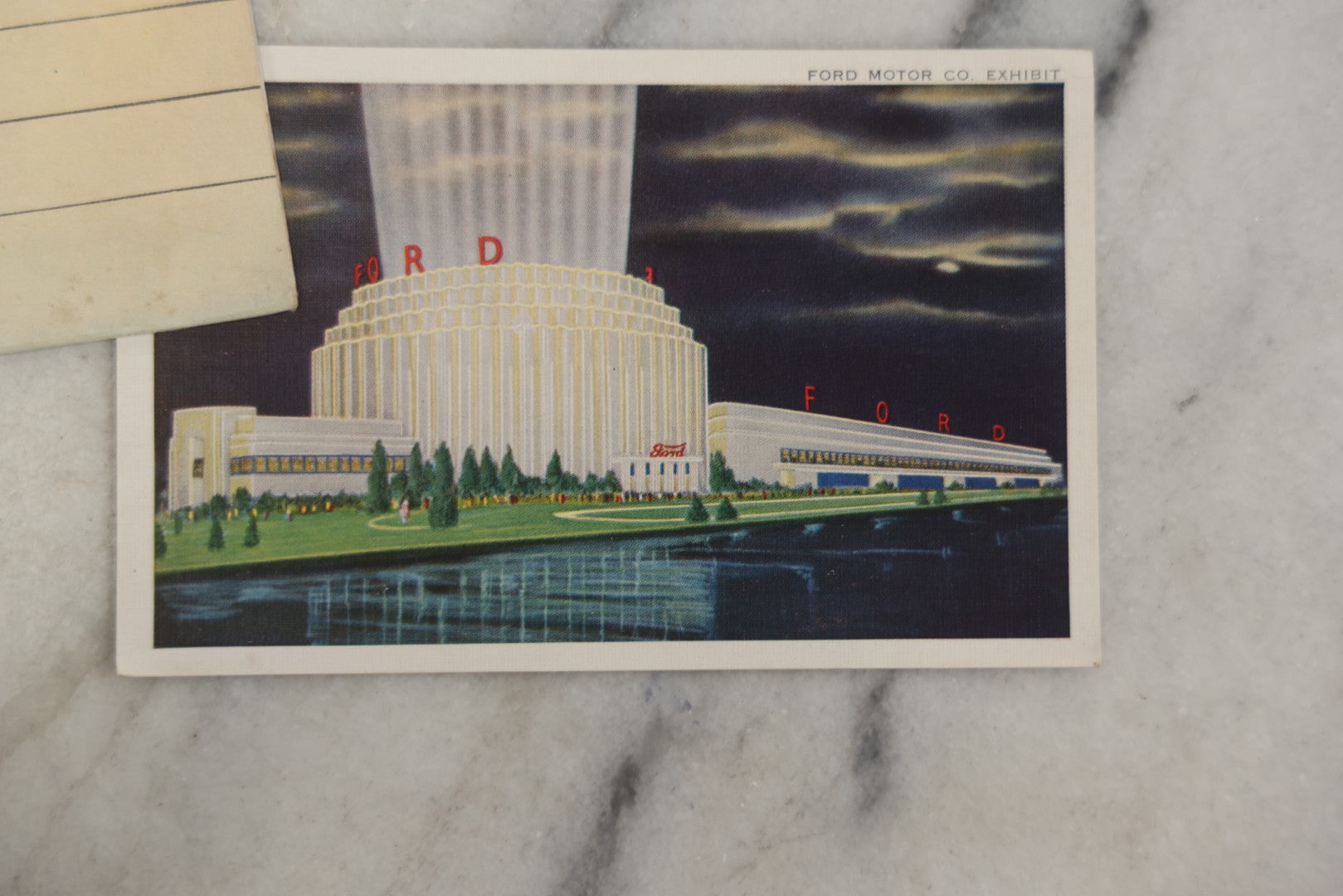 Lot 162 - Grouping Of Vintage Chicago Themed Postcards, Including Six Single Postcards And "Chicago Of Today" Souvenir Folder