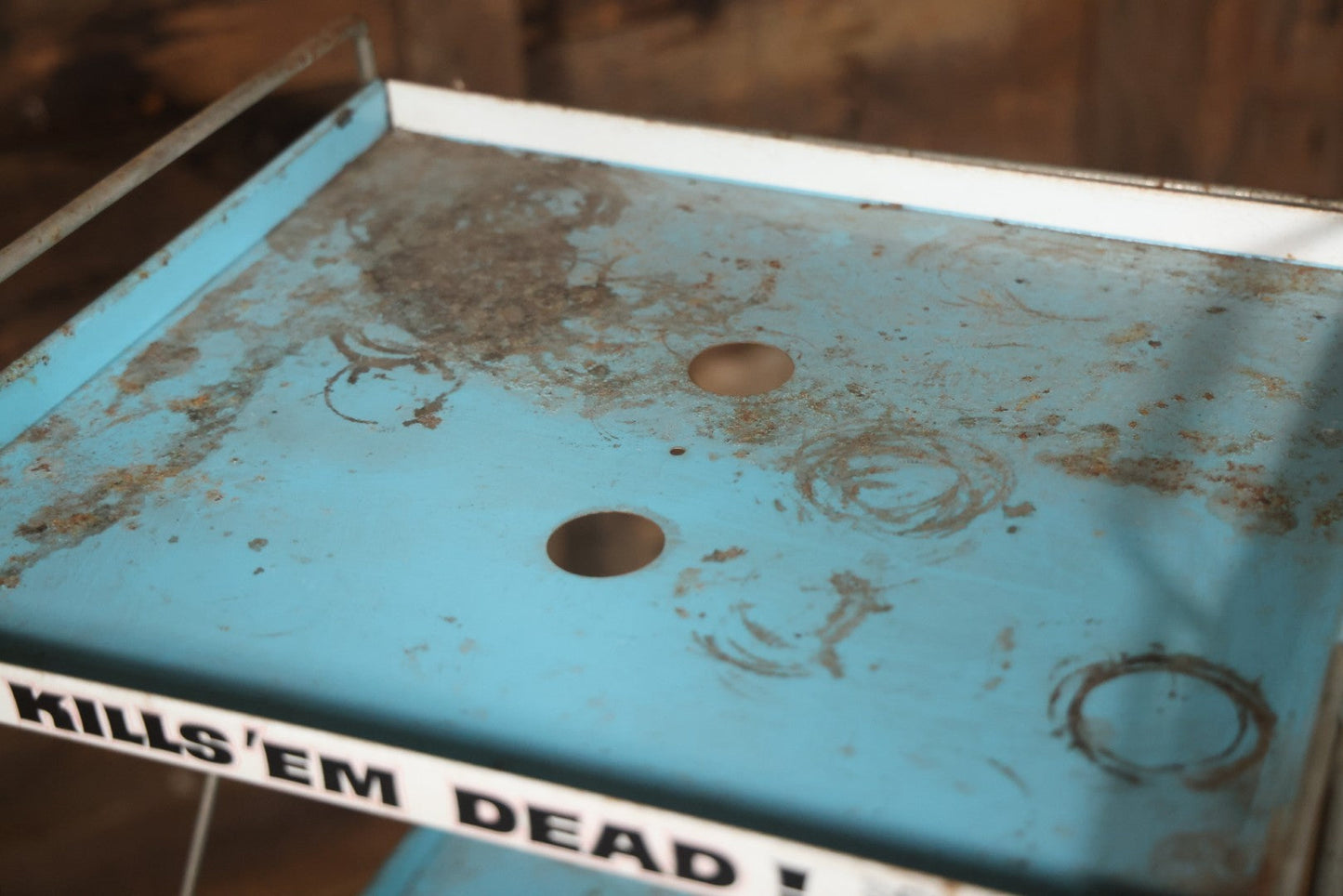 Vintage Raid “Kills'Em Dead” Advertising Metal Store Display Shelf