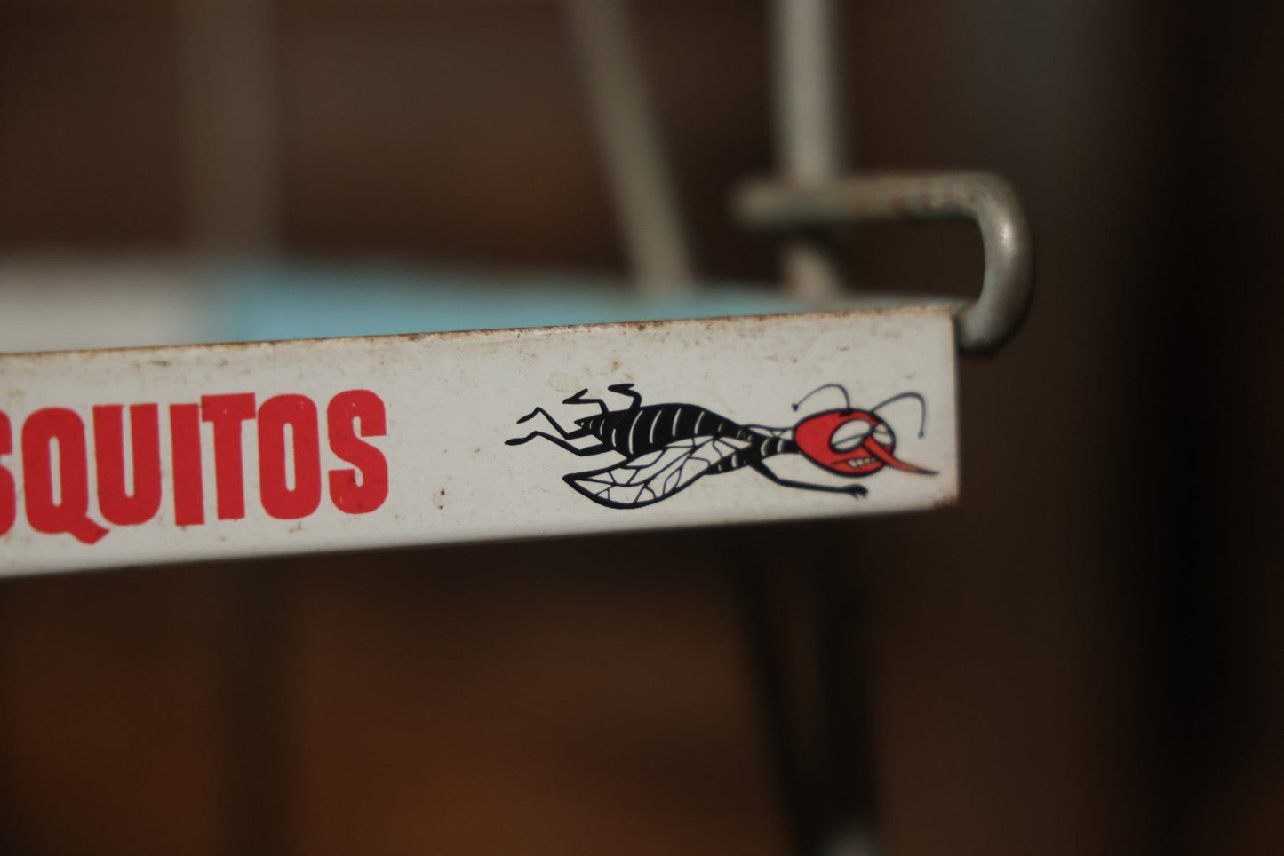 Vintage Raid “Kills'Em Dead” Advertising Metal Store Display Shelf