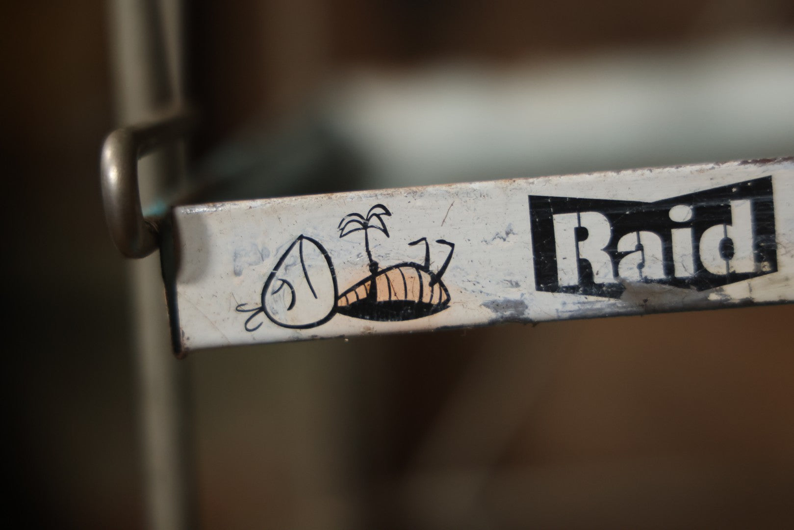 Vintage Raid “Kills'Em Dead” Advertising Metal Store Display Shelf