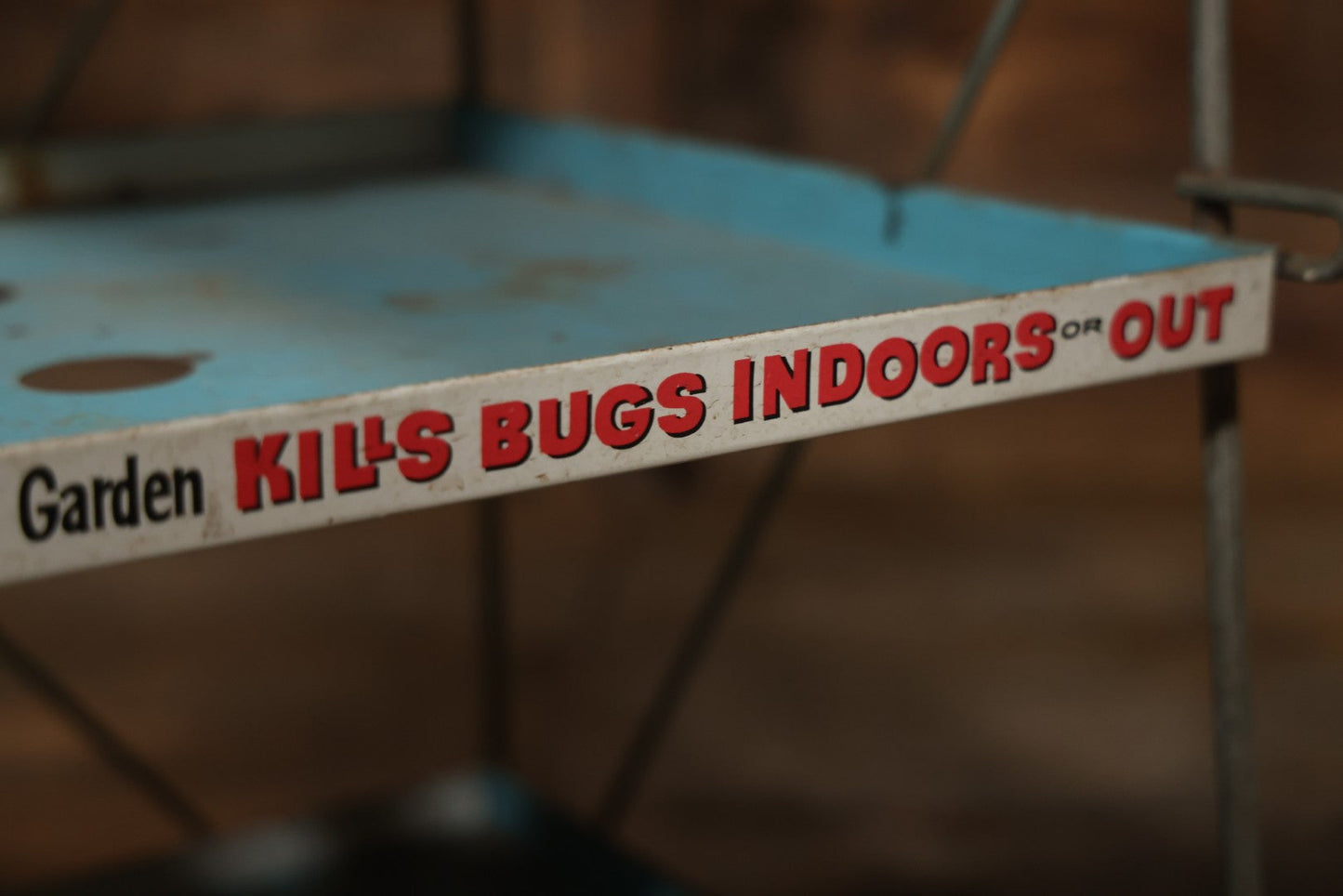 Vintage Raid “Kills'Em Dead” Advertising Metal Store Display Shelf