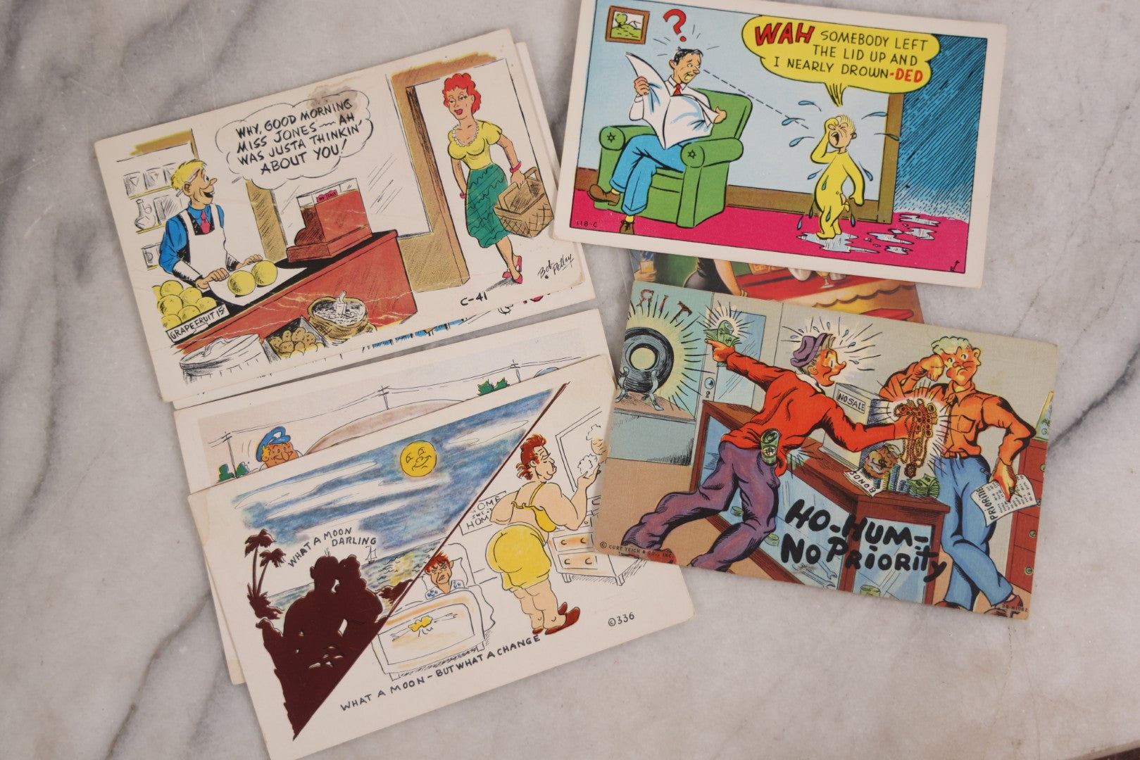Lot 091 - Grouping Of Twenty Vintage Comic Illustrated Postcards