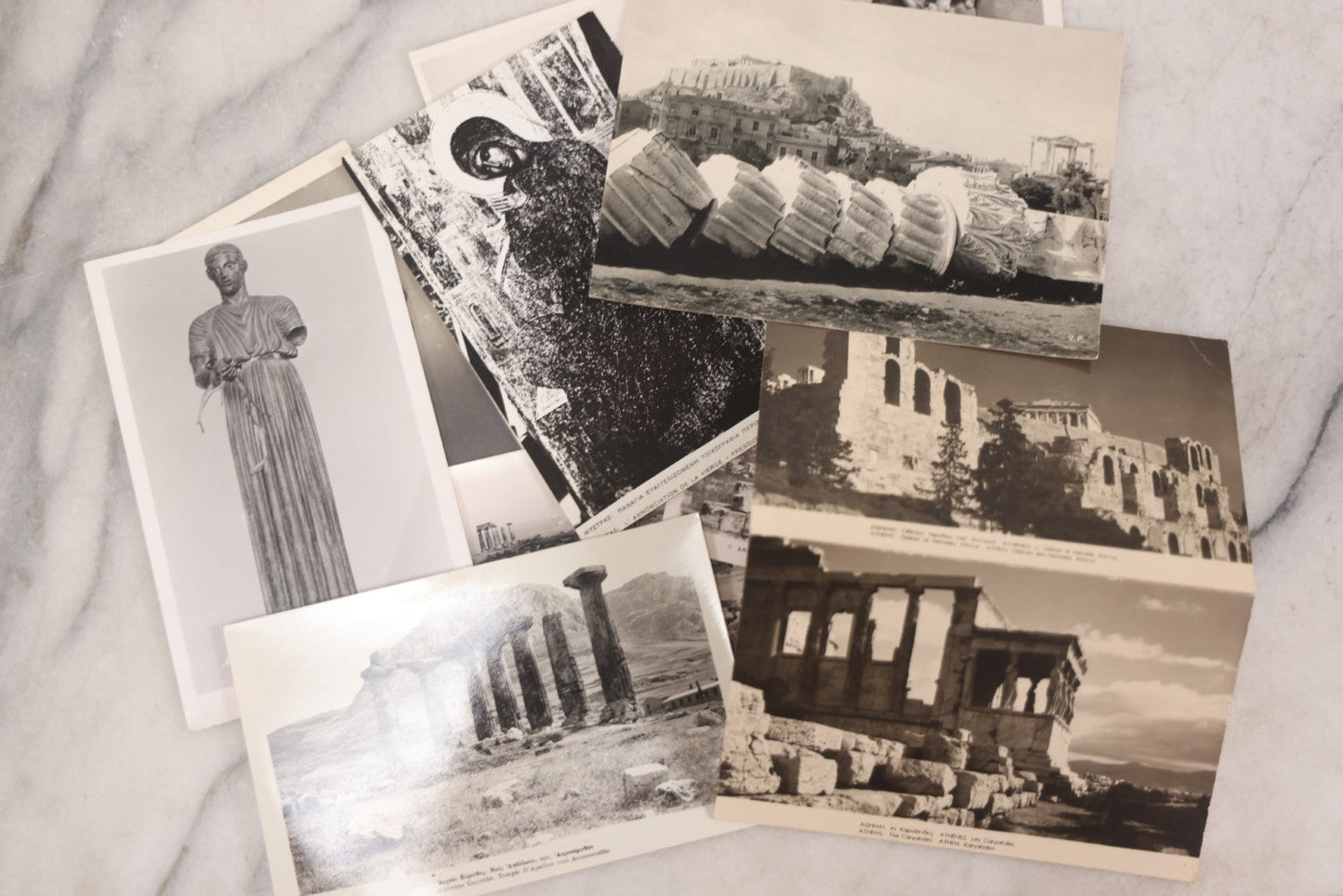 Lot 099 - Grouping Of 32 Vintage Photo Souvenir Postcards Of Greek Ruins, Greek Art And Greek Landmarks