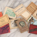 Lot 100 - Grouping Of 12 Vintage Souvenir Folders With Tourism Cards, Some Photo Cards, Depicting Artwork, Landmarks Of Cities And Attractions In Europe, Hong Kong, Paris Zoo, Versailles