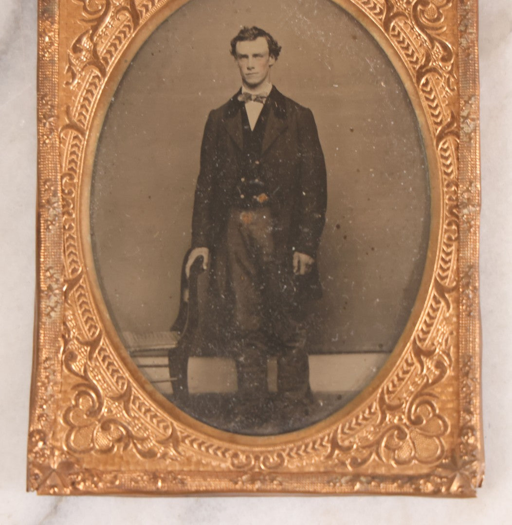 Lot 102 - Grouping Of Five Antique Photographs Including Ambrotypes And Tintypes In Cases And Brass Mats