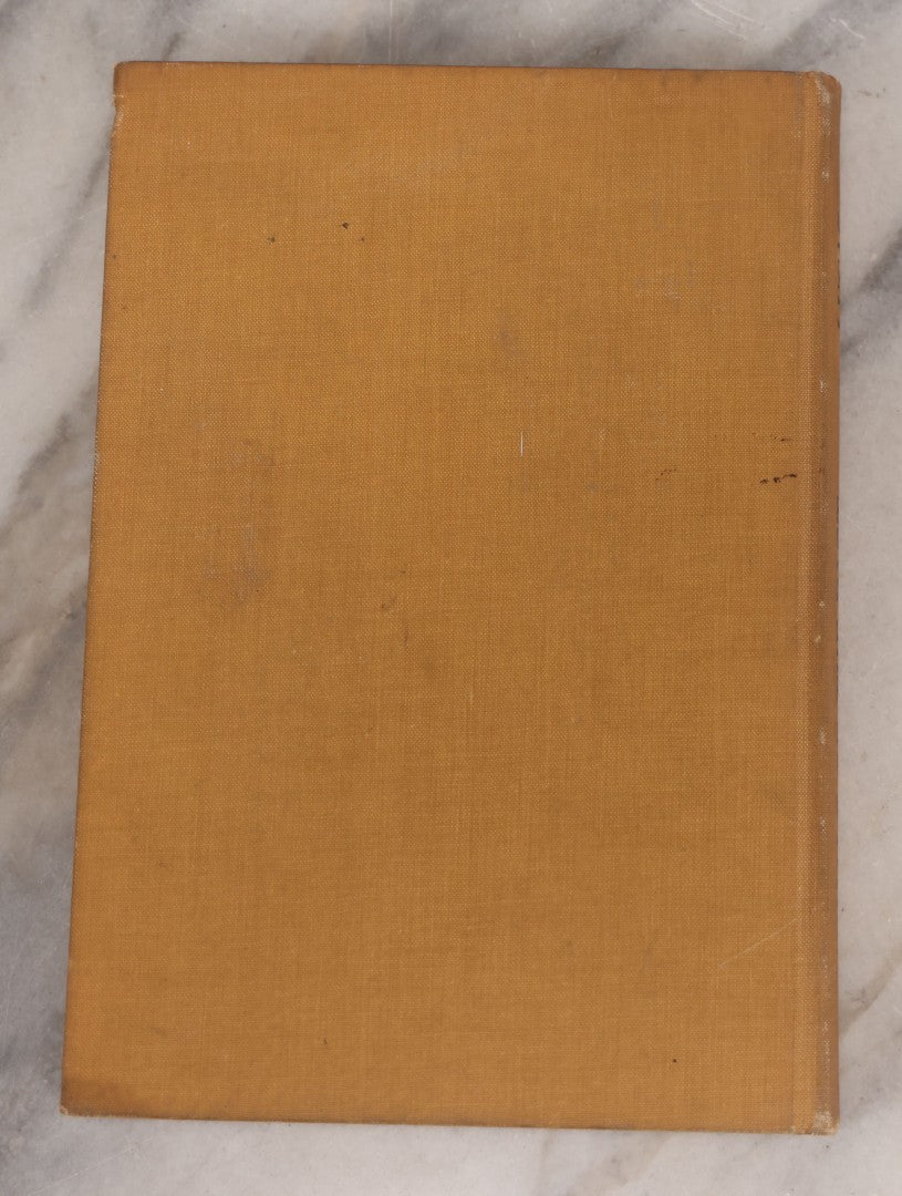Lot 107 - "Animals Of The Past: An Account Of Some Of The Creatures Of The Ancient World" Illustrated Prehistoric Animal Book By Frederic A. Lucas, Director Of The Museum Of Natural History, Published By The American Museum Press, New York, 1922