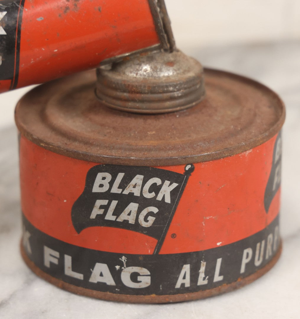 Lot 098 - Vintage Black Flag Metal Font Hand Pump Bug Sprayer