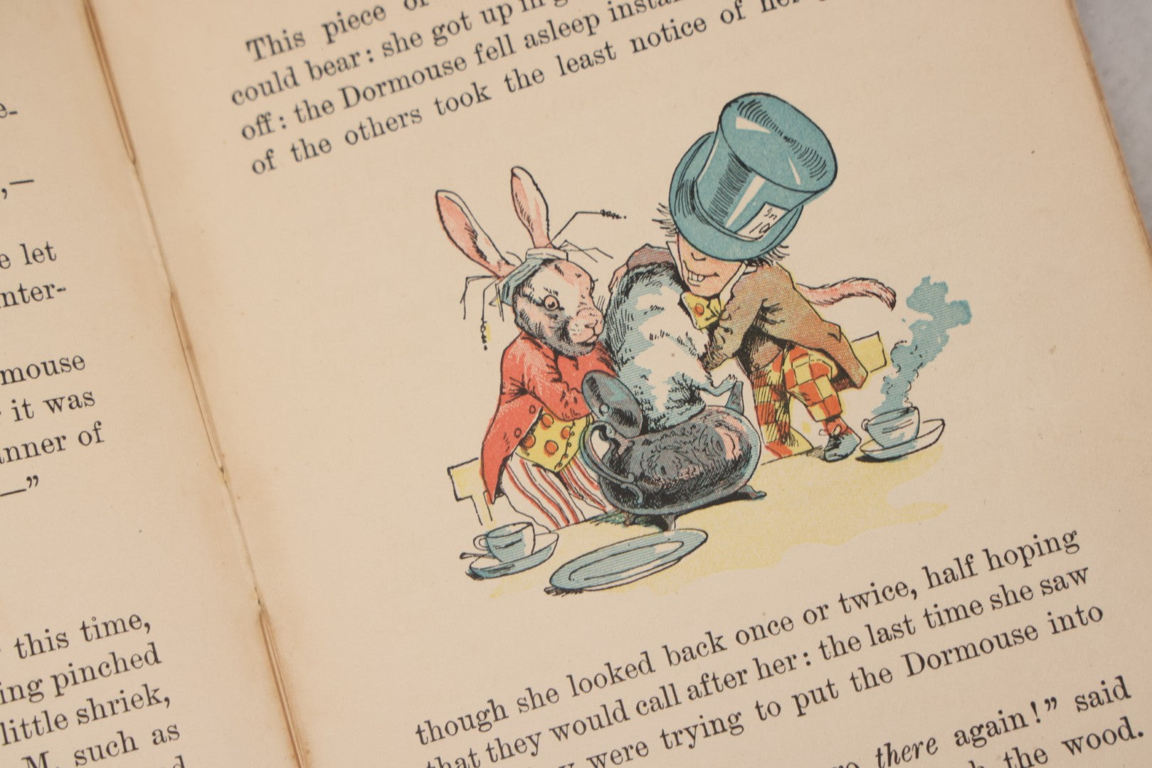 Lot 150 - "Alice's Adventures In Wonderland" Antique Children's Book By Lewis Carroll, Illustrated In Colors, Published By Gilbert H. McKibbin, New York, The Manhattan Young People's Library, Note Poor Condition