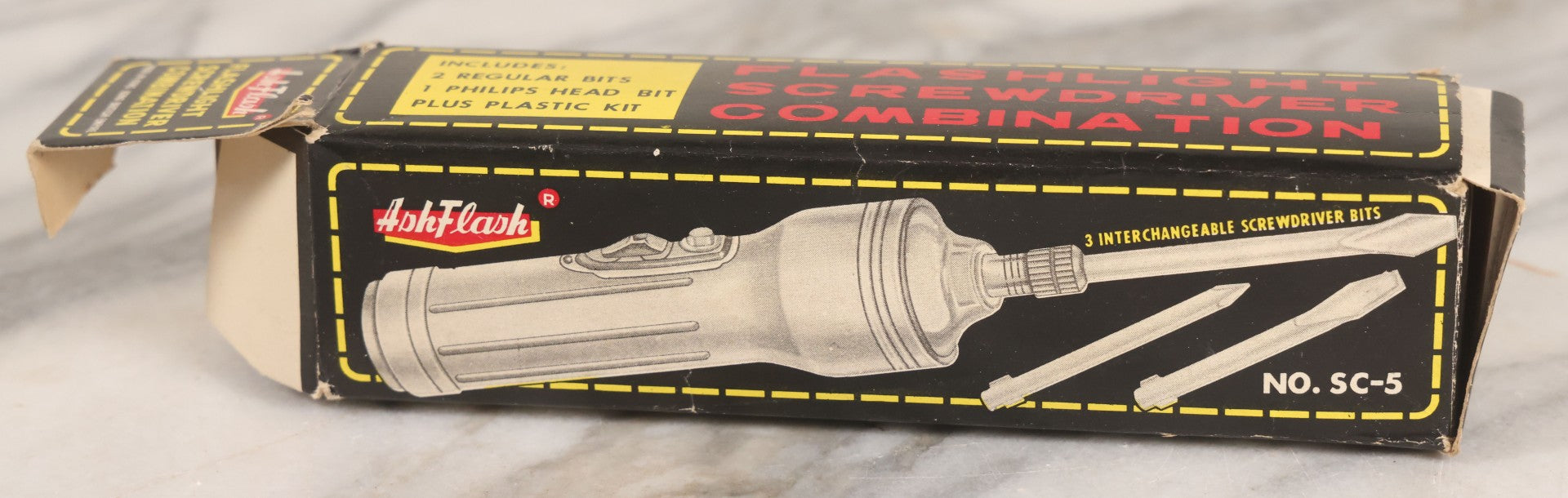 Lot 184 - Vintage Ashflash Flashlight And Screwdriver Combination Tool No. Sc-5 In Original Box