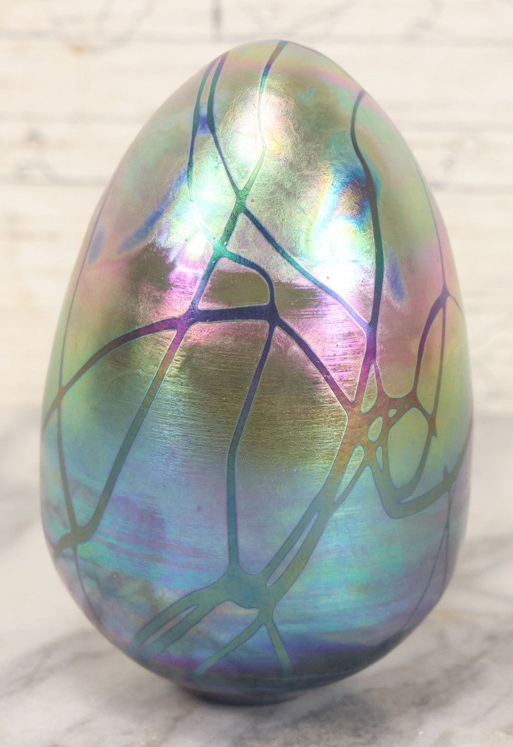 Lot 193 - Vintage Art Glass Iridescent Egg, Signed "Avita," 5" H