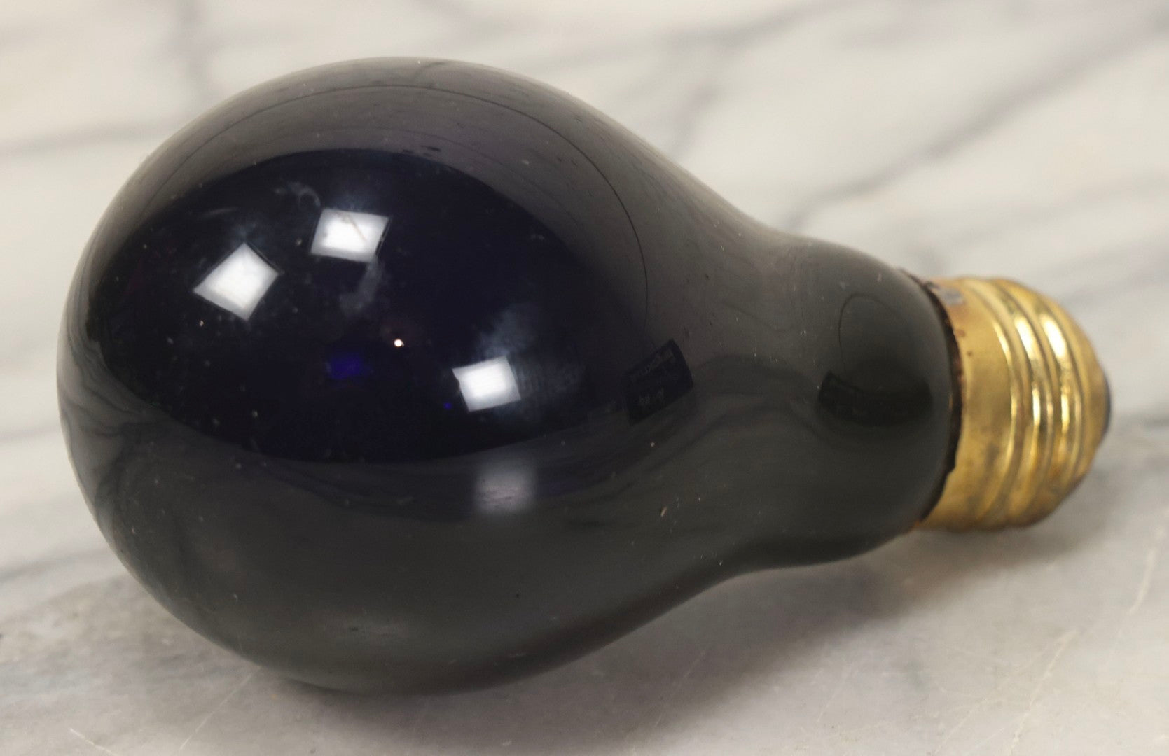 Lot 101 - Vintage 75 Watt Incandescent Blacklight Bulb In Original Box By Lightning Bug Ltd., Hazel Crest, Illinois, Made In Korea, 1975