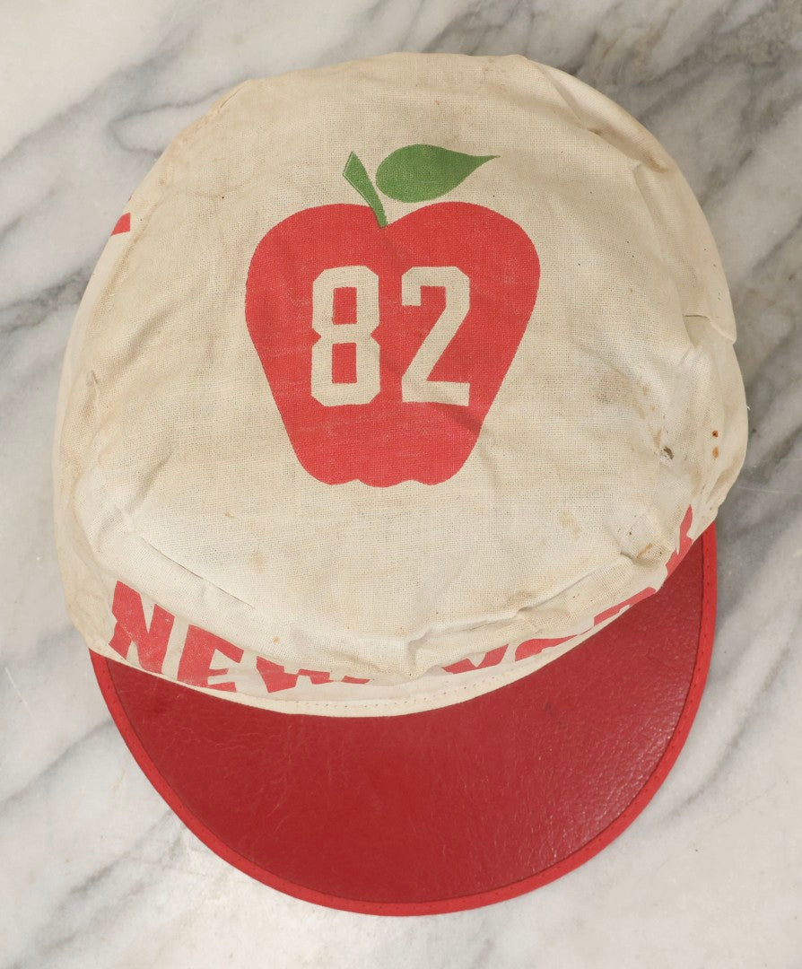 Lot 127 - Vintage 1982 New York Marathon Souvenir Baseball Cap With Red Visor And White Crown