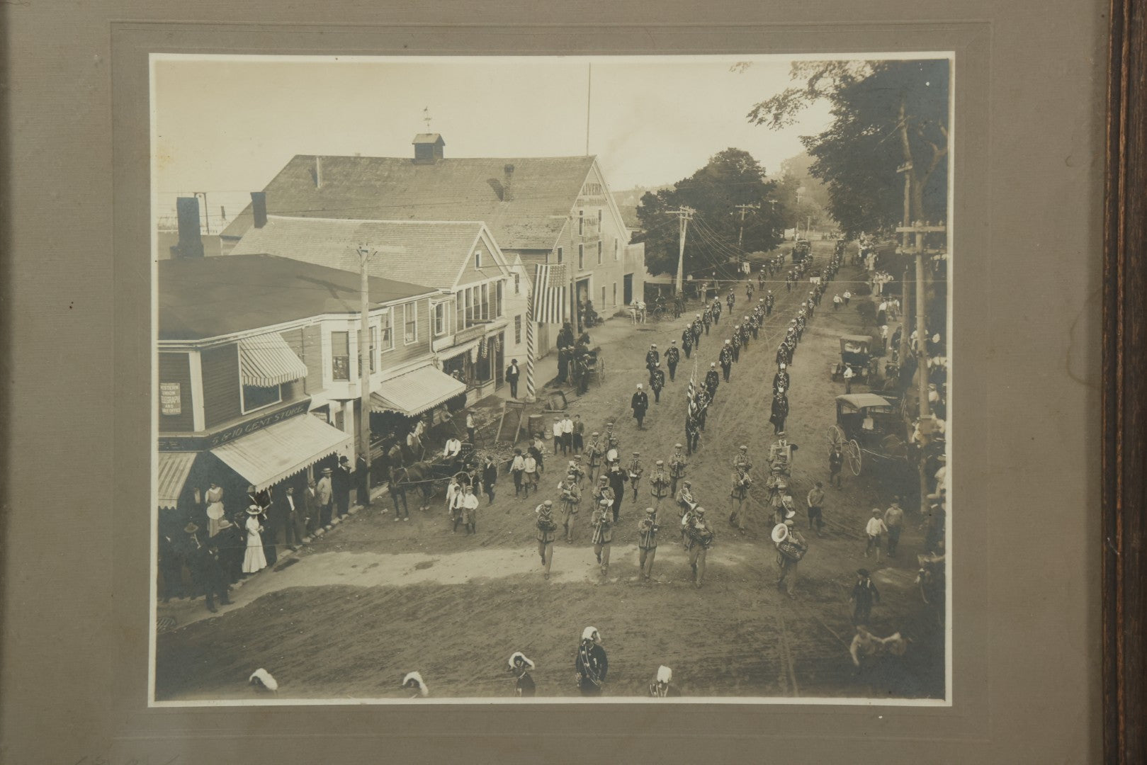 Lot 155 - Antique Boarded Photograph Of Parade On Chestnut Street, Camden, Maine, With Knights Templar / Masons With Skull And Crossbones Aprons Marching, Signed Harris Photo 1909, With Provenance Notes By Fred Crockett, Framed, 14-7/8" x 13"
