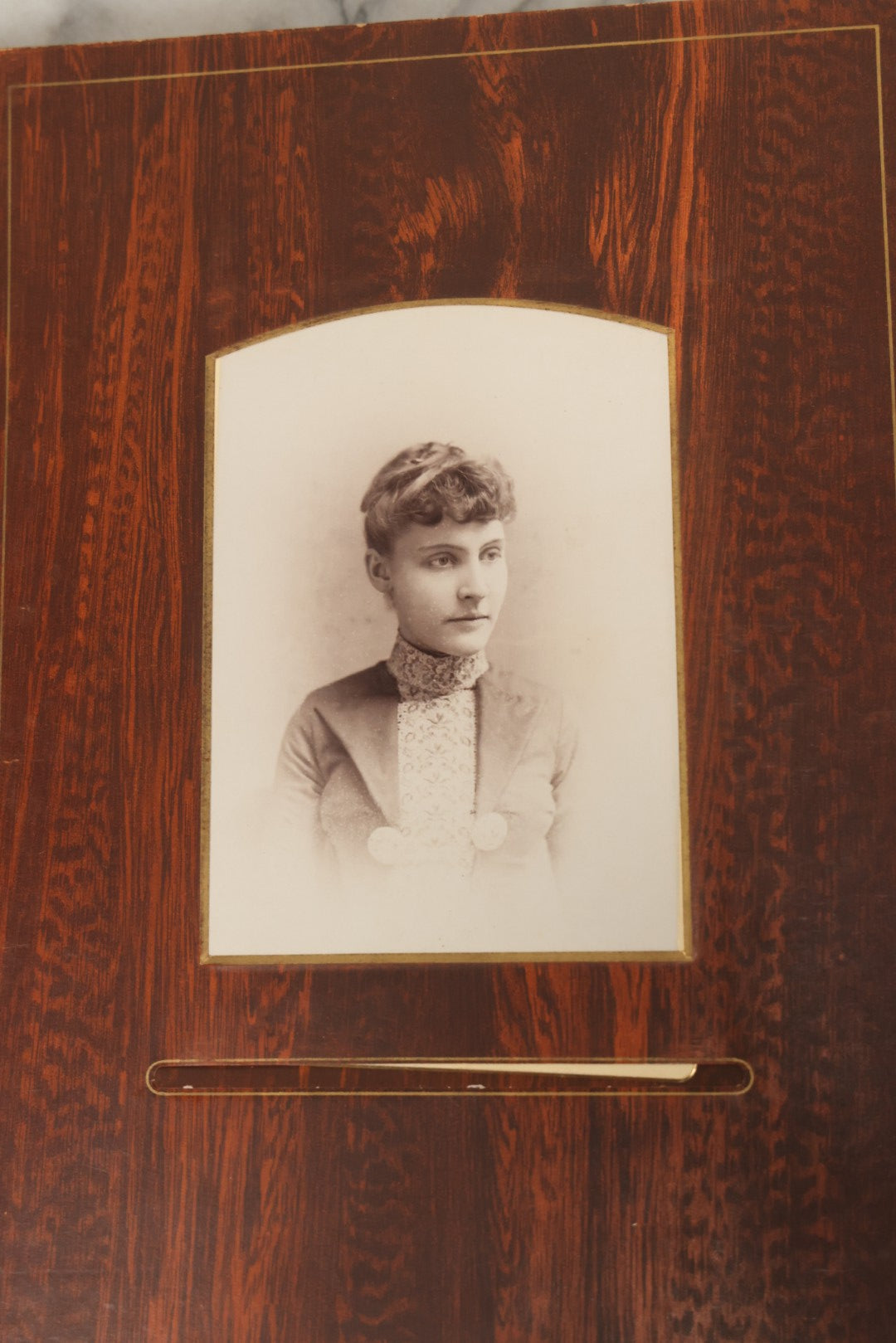 Lot 159 - Antique Victorian Family Photo Album With Brown Leather Covers And Brass Clasp Containing 18 Cabinet Cards, 13 Carte De Visite CDV Photographs, 9 Tintypes, And 4 Long Cabinet Cards Including Hidden Mother And Black Baby Portraits