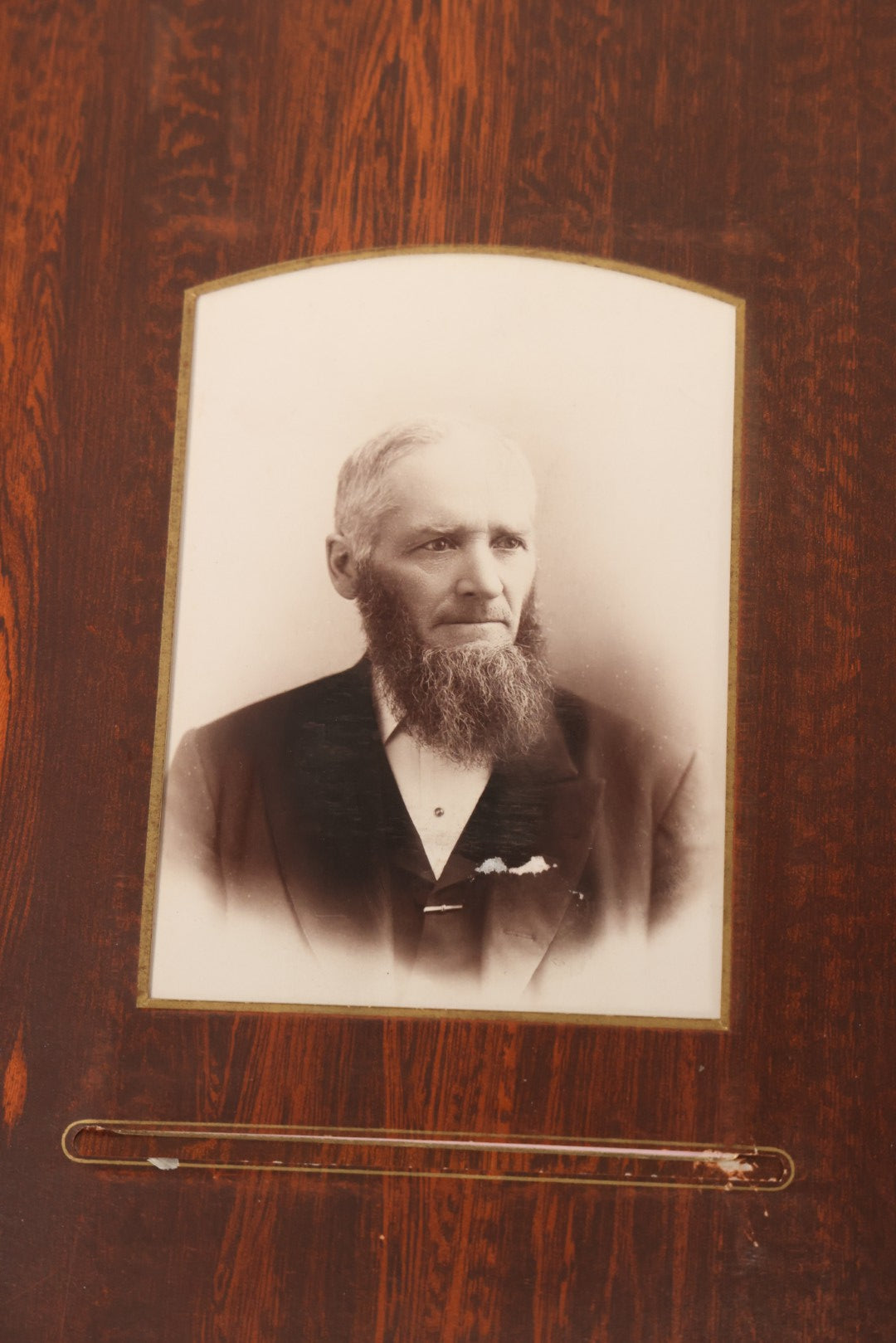 Lot 159 - Antique Victorian Family Photo Album With Brown Leather Covers And Brass Clasp Containing 18 Cabinet Cards, 13 Carte De Visite CDV Photographs, 9 Tintypes, And 4 Long Cabinet Cards Including Hidden Mother And Black Baby Portraits