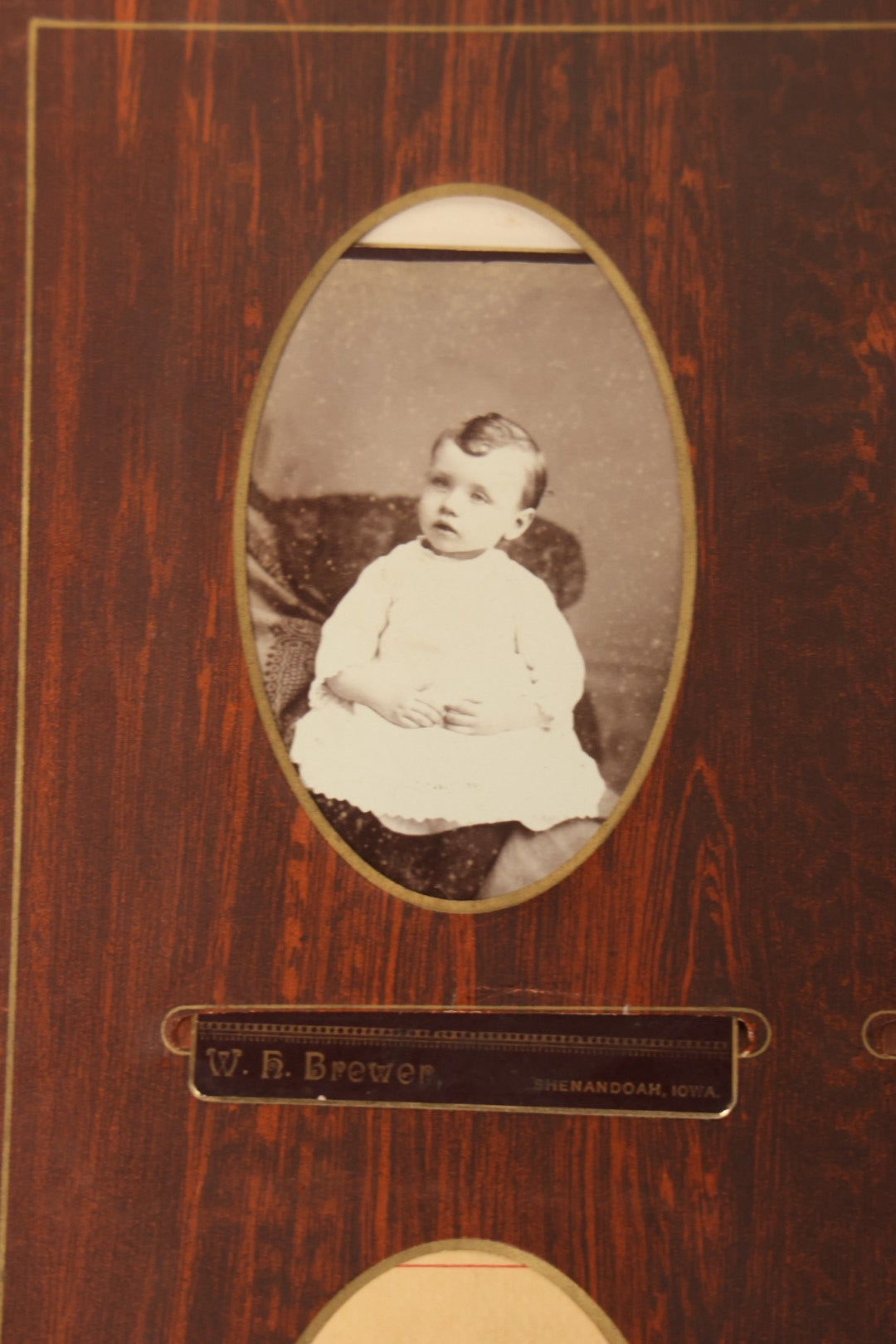 Lot 159 - Antique Victorian Family Photo Album With Brown Leather Covers And Brass Clasp Containing 18 Cabinet Cards, 13 Carte De Visite CDV Photographs, 9 Tintypes, And 4 Long Cabinet Cards Including Hidden Mother And Black Baby Portraits
