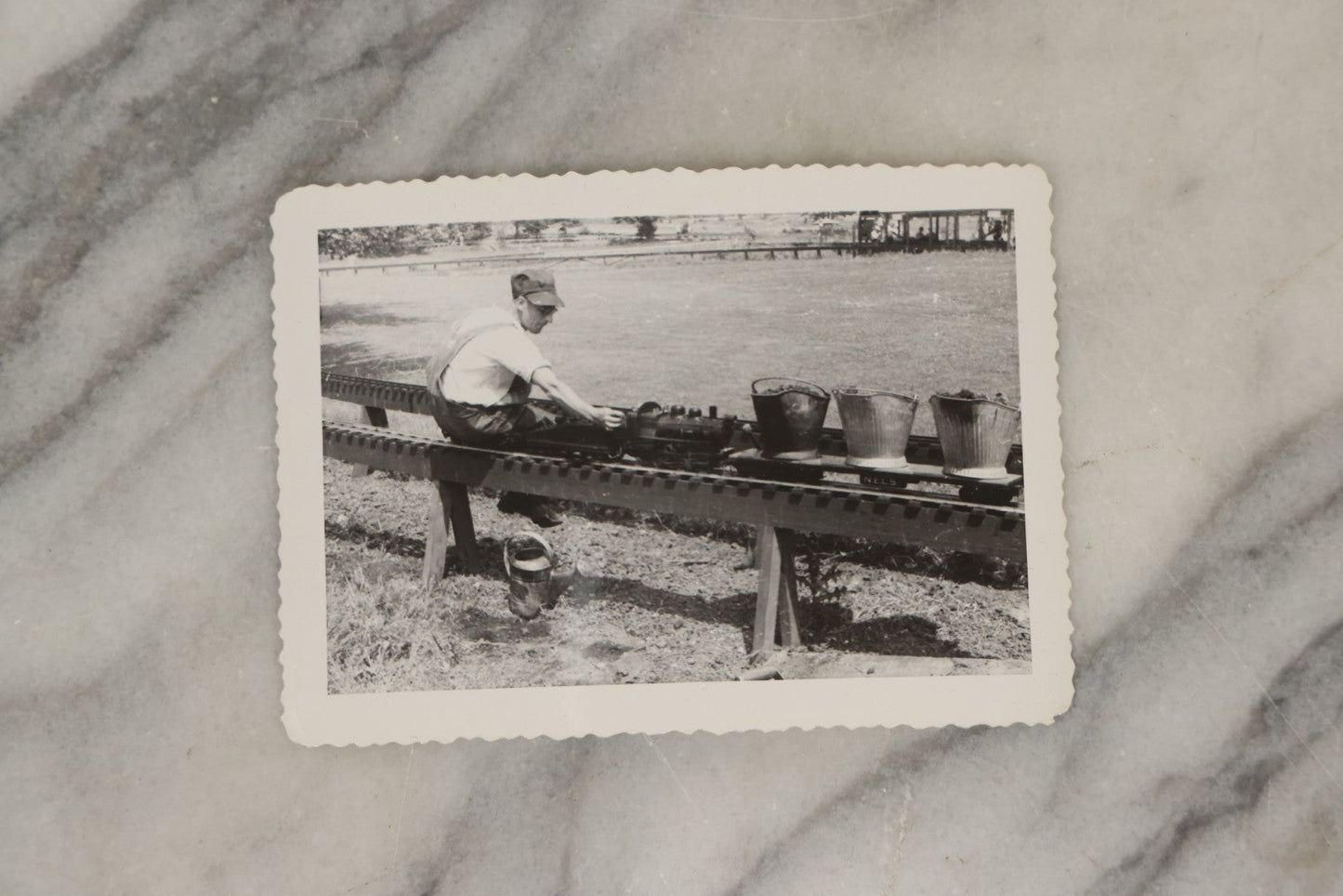 Lot 184 - Grouping Of 17 Vintage Snapshot Photographs Of New England Live Steamers Miniature Railroad Club Showing Men, Children, And Scale Trains, In Envelope As Found