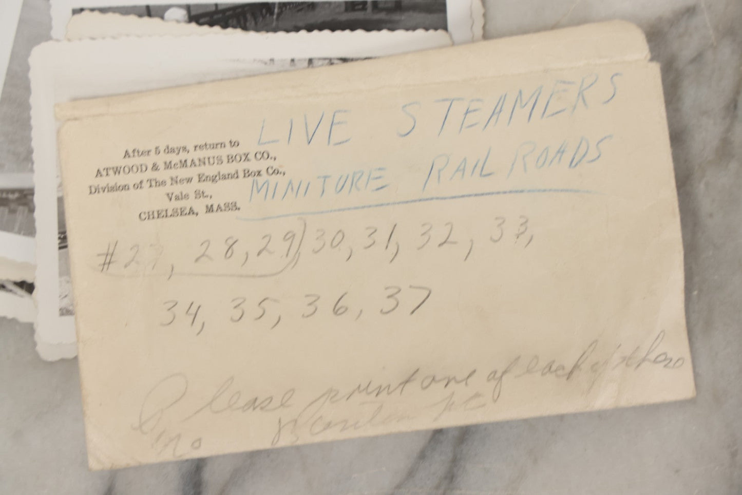 Lot 184 - Grouping Of 17 Vintage Snapshot Photographs Of New England Live Steamers Miniature Railroad Club Showing Men, Children, And Scale Trains, In Envelope As Found
