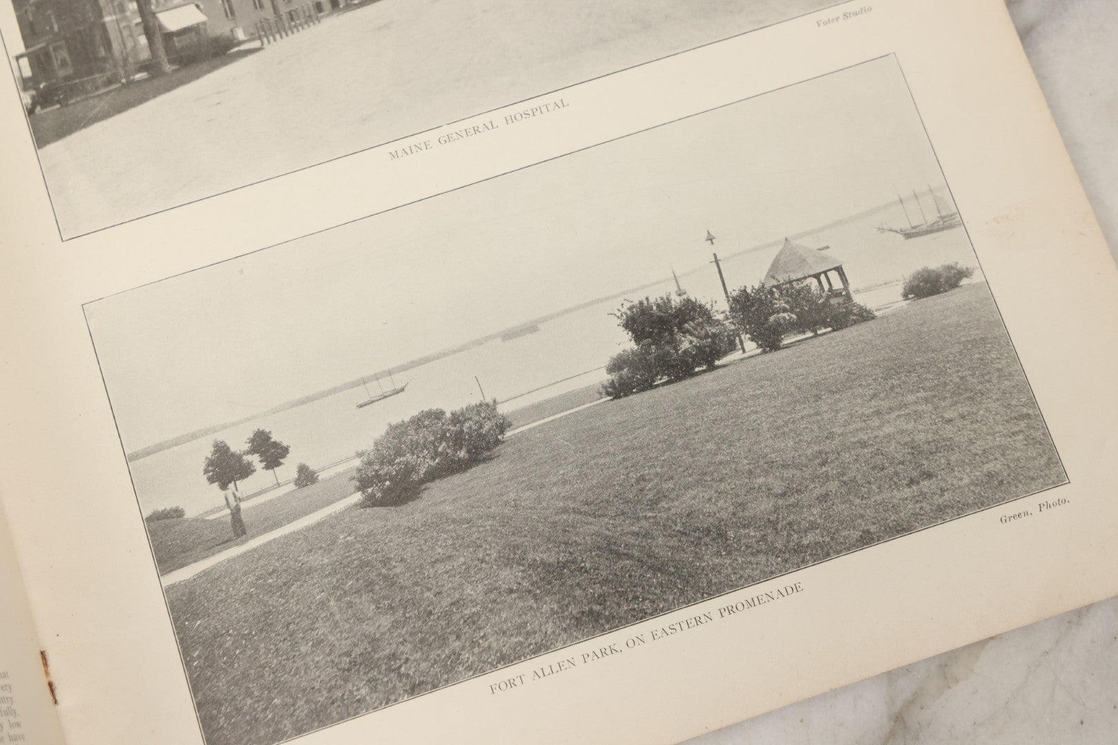 Lot 222 - Antique Illustrated Photo And Advertisement Booklet “Portland, Maine And Its Attractions,” Published By Geo. W. Richardson, New York