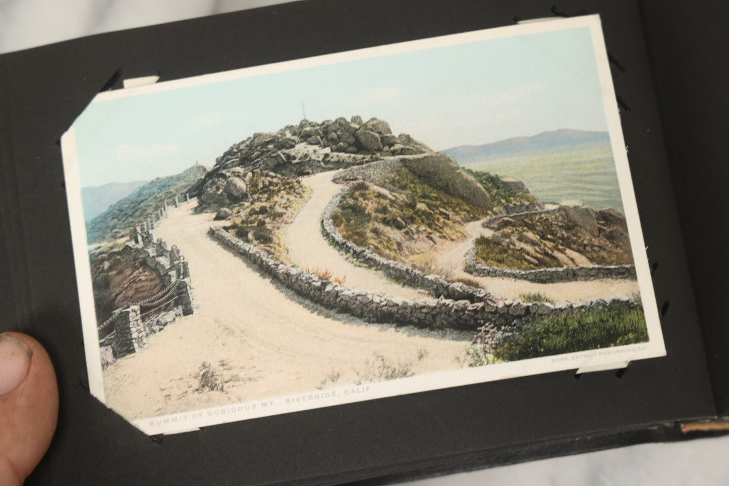 Lot 253 - Antique "Post Cards" Black Postcard Album With Gilt Title On Cover, Containing 27 Vintage Souvenir Postcards Of America