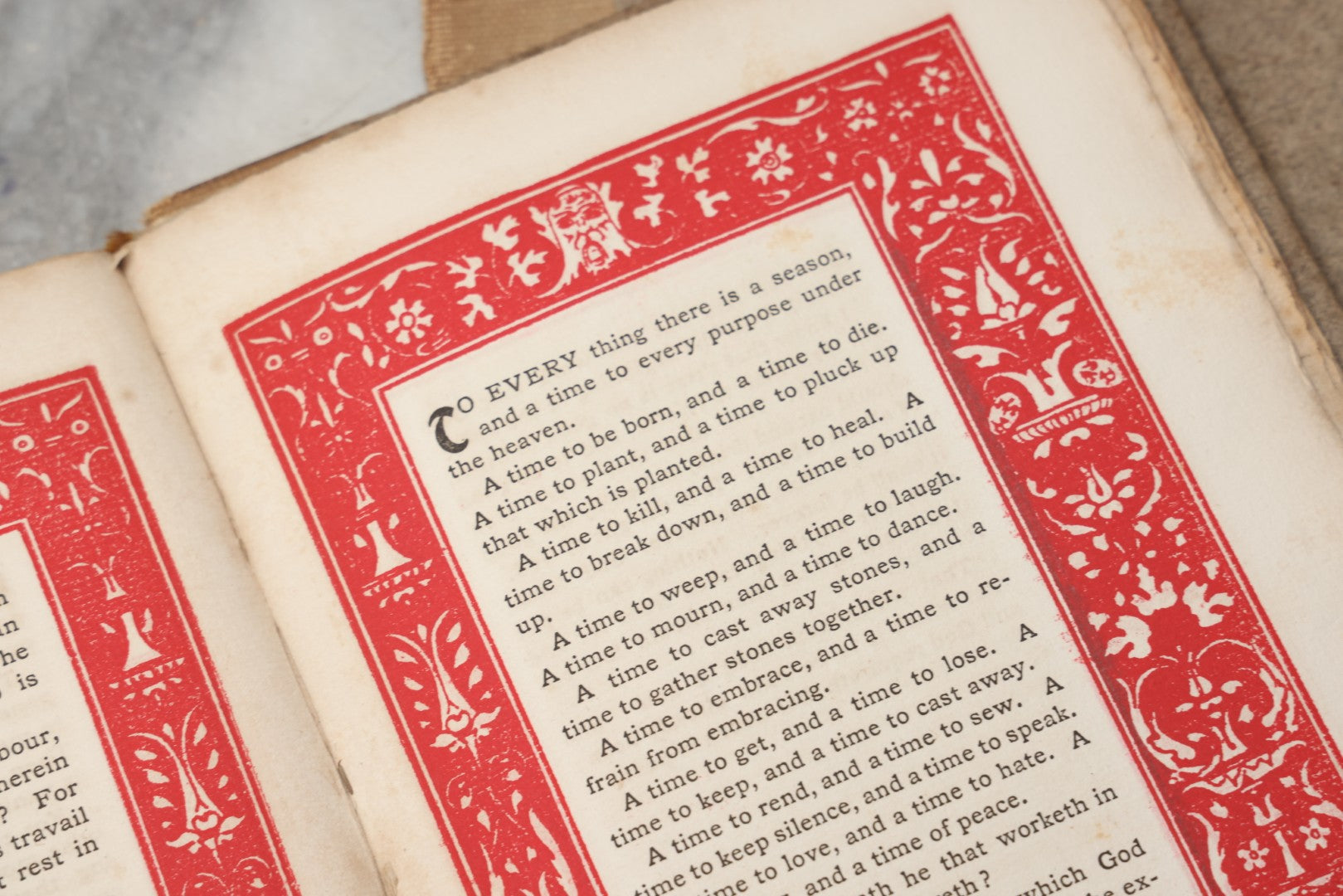 Lot 297 - "The Journal Of Koheleth: Being A Reprint Of The Book Of Ecclesiastes With An Essay By Elbert Hubbard" Antique Limited Edition Book, Roycroft Printing Shop, 1896, Note Front Cover Detached