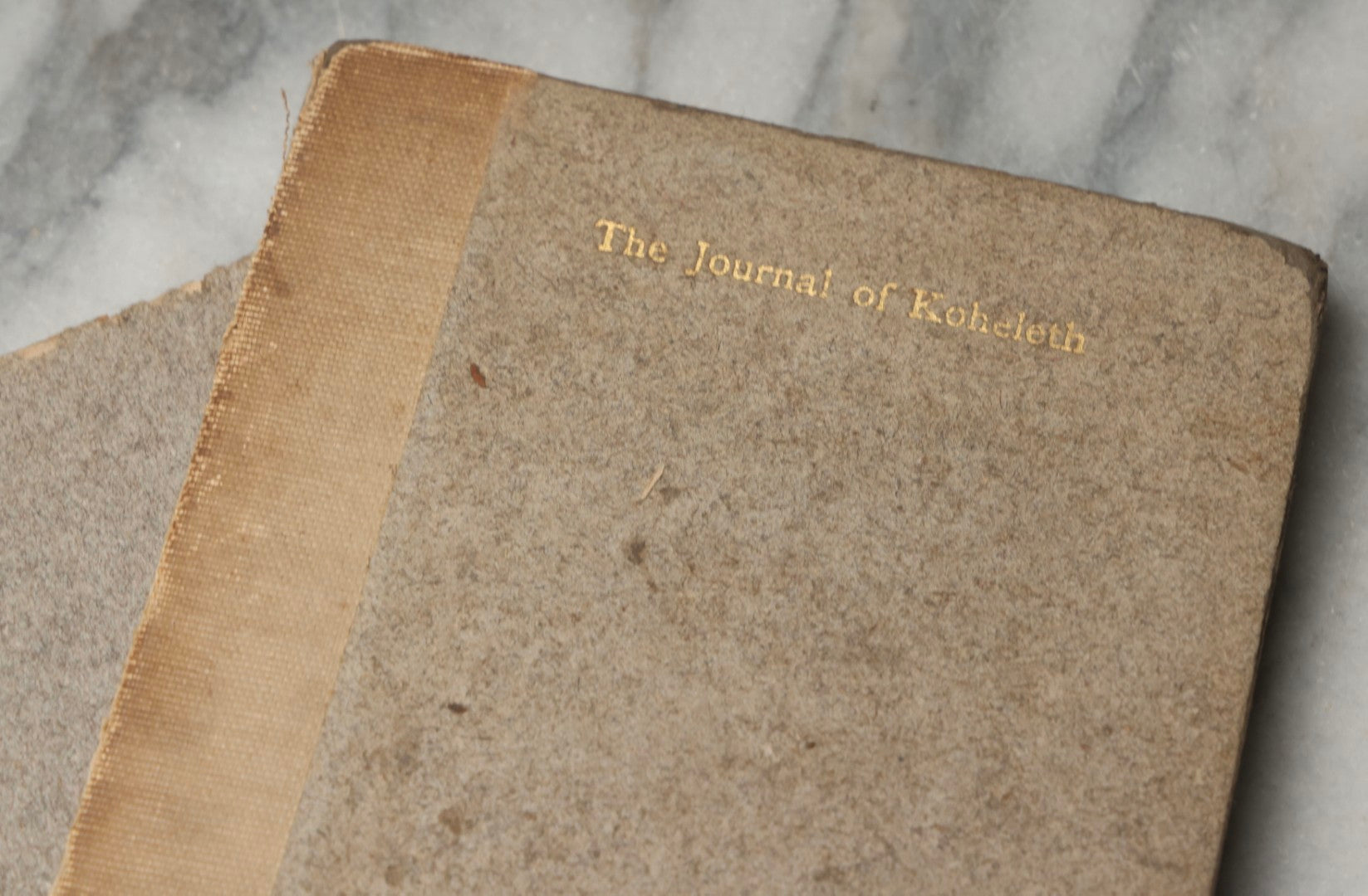 Lot 297 - "The Journal Of Koheleth: Being A Reprint Of The Book Of Ecclesiastes With An Essay By Elbert Hubbard" Antique Limited Edition Book, Roycroft Printing Shop, 1896, Note Front Cover Detached