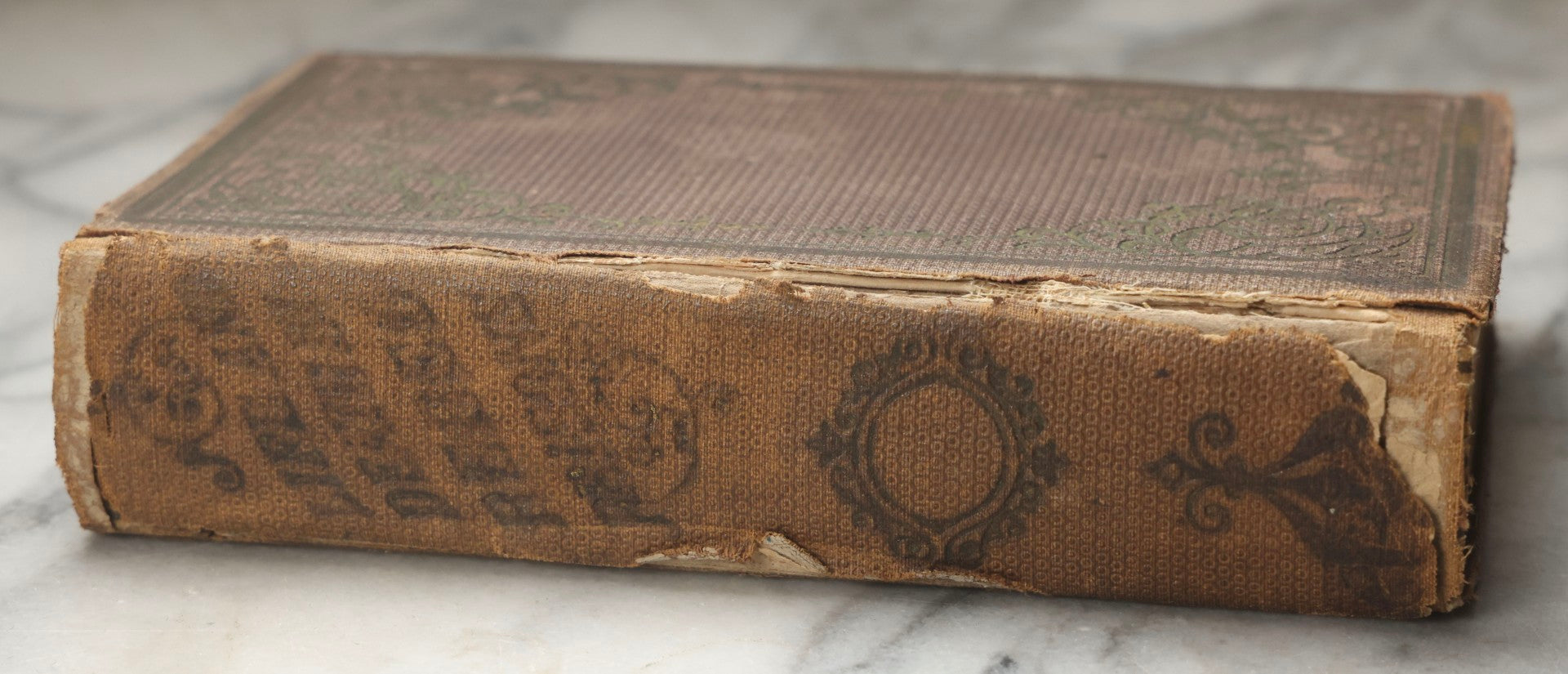 Lot 298 - "Life And Death In Rebel Prisons" Antique Civil War History Book By Robert H. Kellogg, Published By L. Stebbins, Hartford, Connecticut, 1865