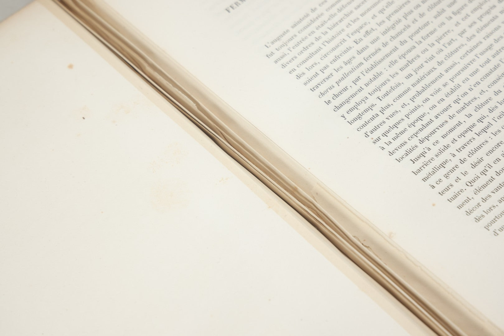 Lot 311 - "L'Architecture Du Ve Au Xviie Siècle Et Les Arts Qui En Dépendent" Antique Large Format French Architecture Book By Jules Gailhabaud, Published In Paris, 1856, Note Condition Issues