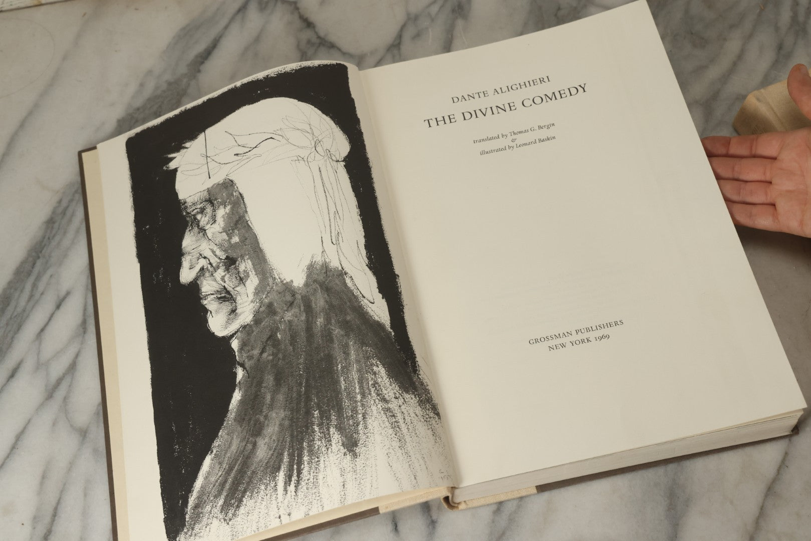 Lot 313 - "The Divine Comedy" Vintage Three-Volume Illustrated Box Set By Dante Alighieri, Translated By Thomas G. Bergin And Illustrated By Leonard Baskin, Published By Grossman Publishers, New York, 1969