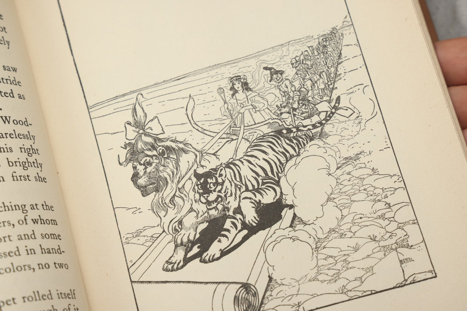Lot 317 - "Ozma Of Oz" Antique Illustrated Fantasy Book By L. Frank Baum, Illustrated By John R. Neill, Published By The Reilly & Lee Co., Chicago, 1907