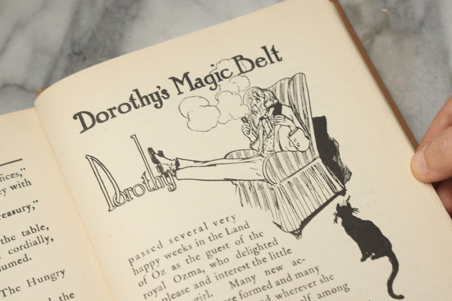 Lot 317 - "Ozma Of Oz" Antique Illustrated Fantasy Book By L. Frank Baum, Illustrated By John R. Neill, Published By The Reilly & Lee Co., Chicago, 1907