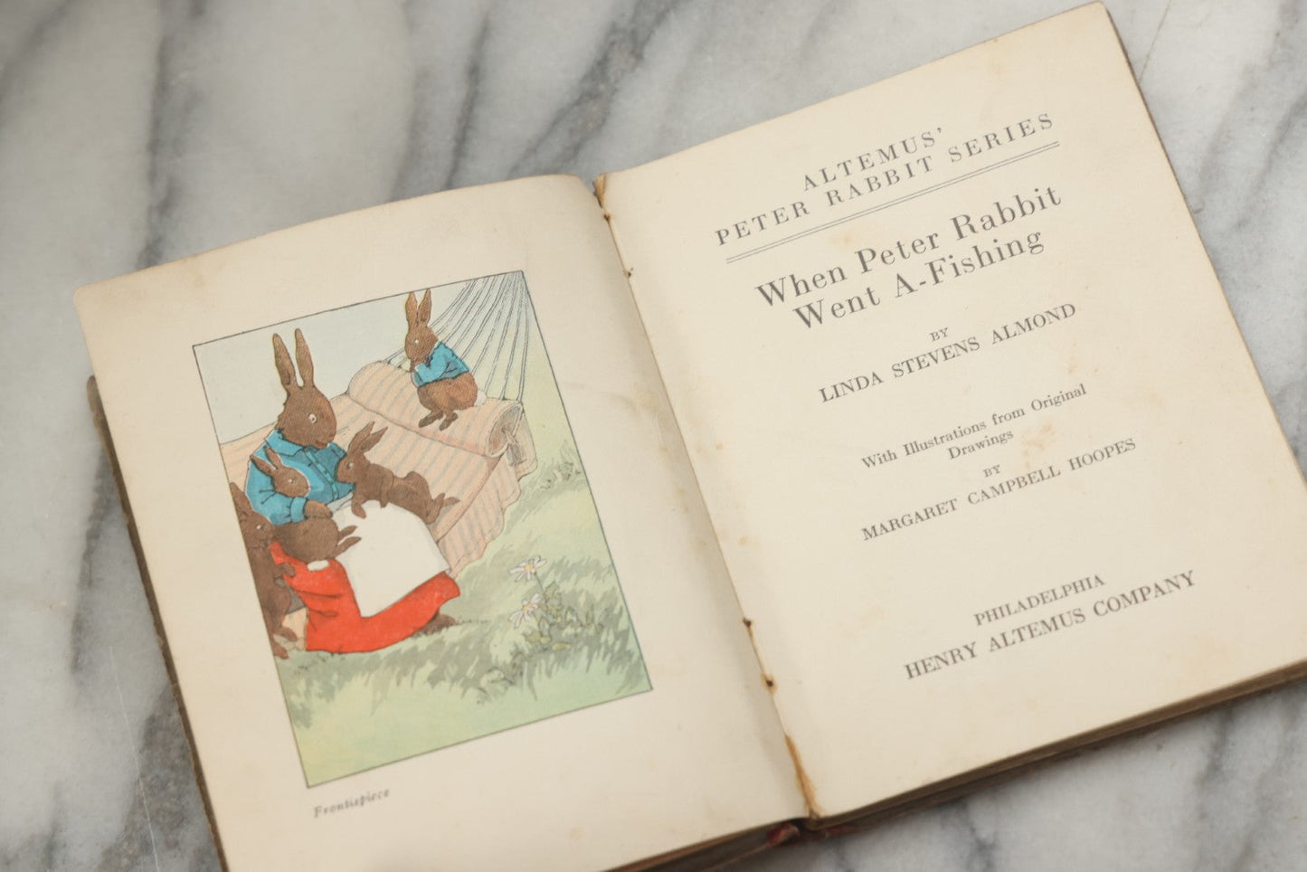 Lot 324 - "When Peter Rabbit Went A-Fishing" Antique Children's Book By Linda Stevens Almond, Illustrated By Margaret Campbell Hoopes, Part Of Altemus' Peter Rabbit Series, Published By Henry Altemus Company, Philadelphia, 1923